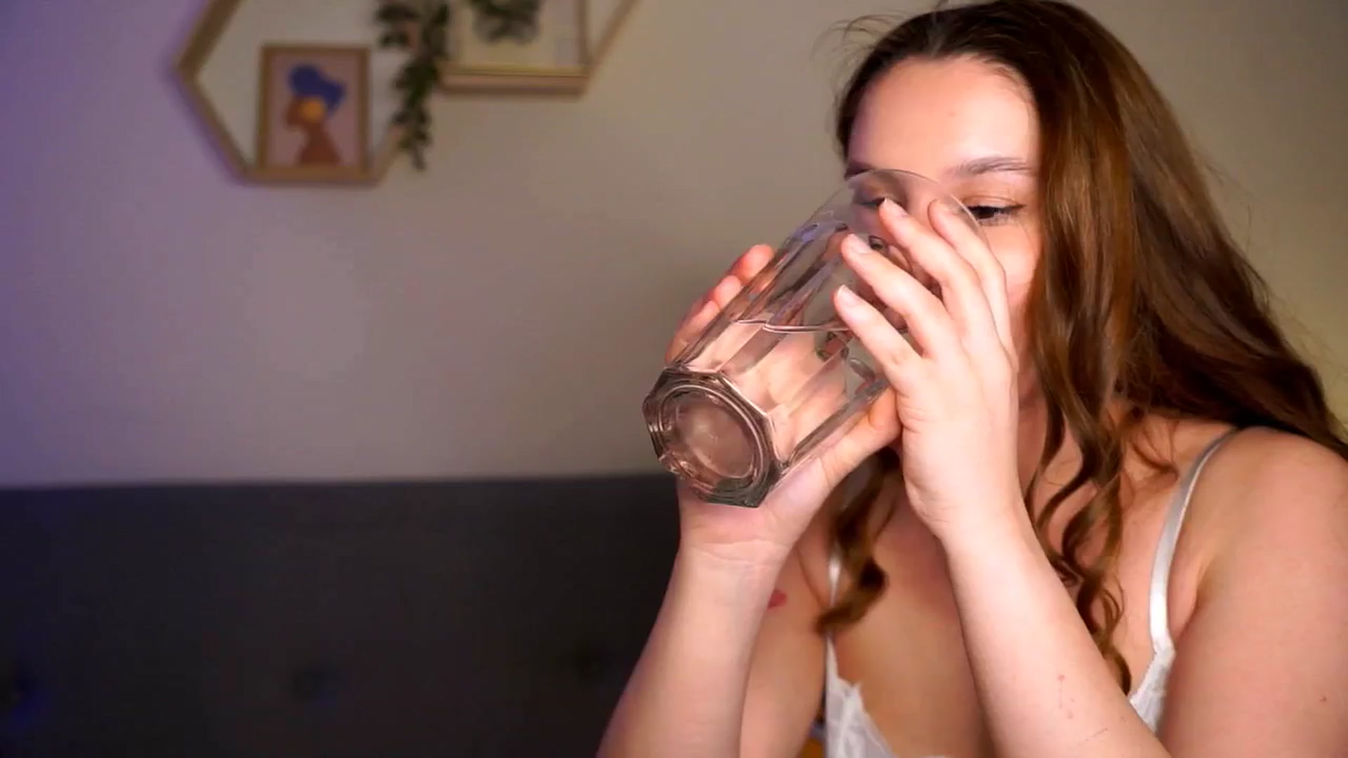Gallery image thumbnail from BambiiQueen's myfreecams stream on, 03/07/2026, 18:12 image 7 of 20