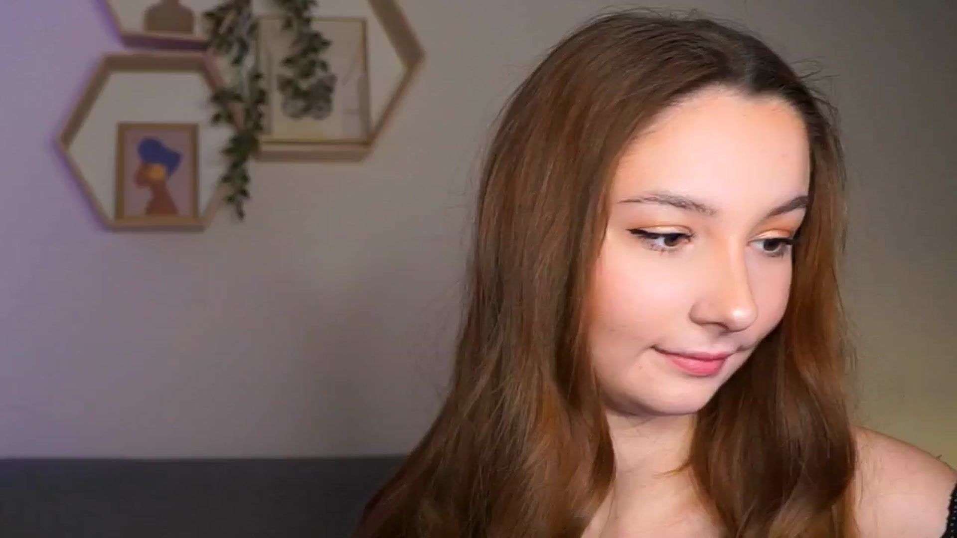 Gallery image thumbnail from BambiiQueen's myfreecams stream on, 03/08/2026, 18:26 image 6 of 20