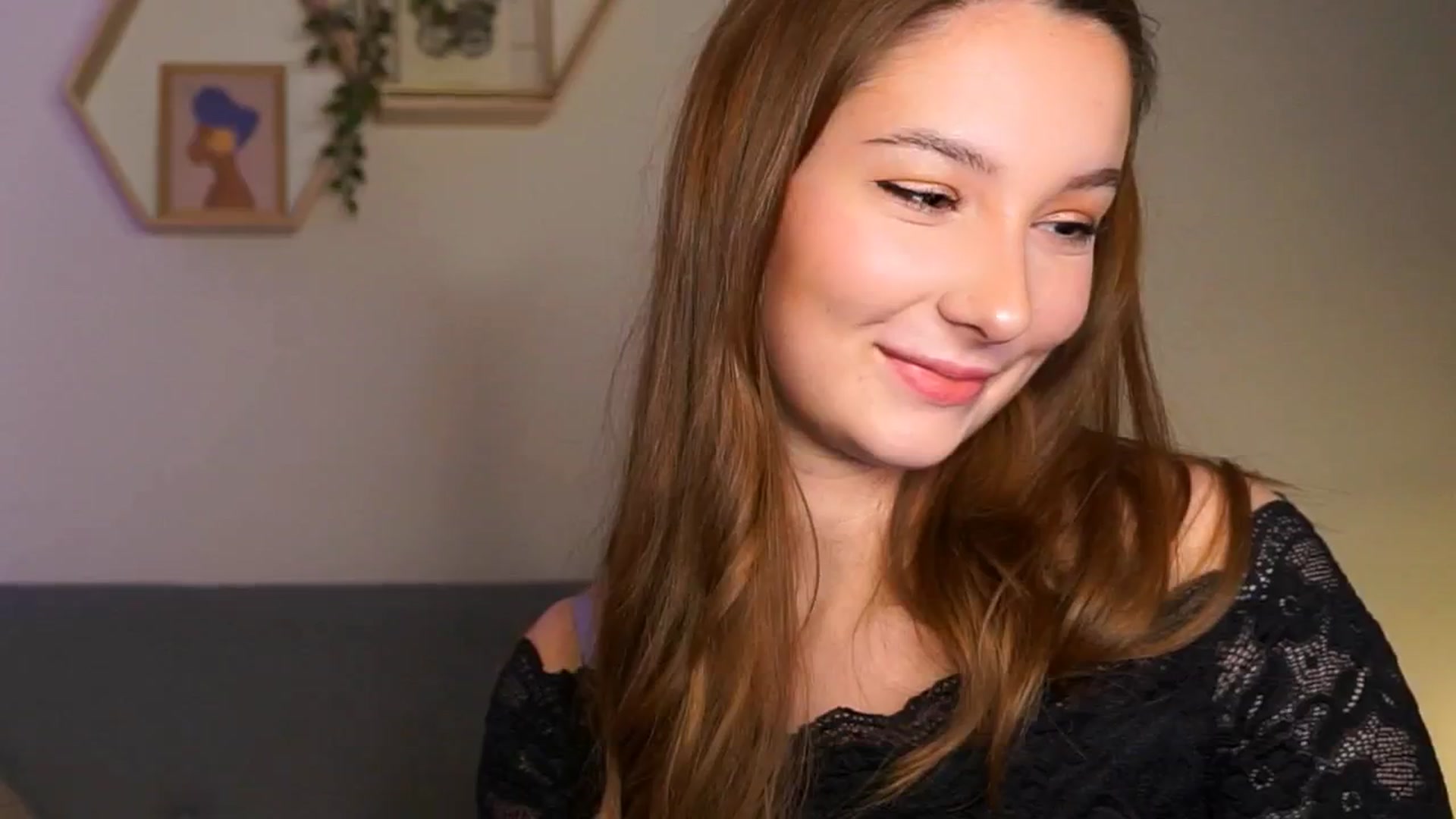 Gallery image thumbnail from BambiiQueen's myfreecams stream on, 03/08/2026, 19:34 image 6 of 20