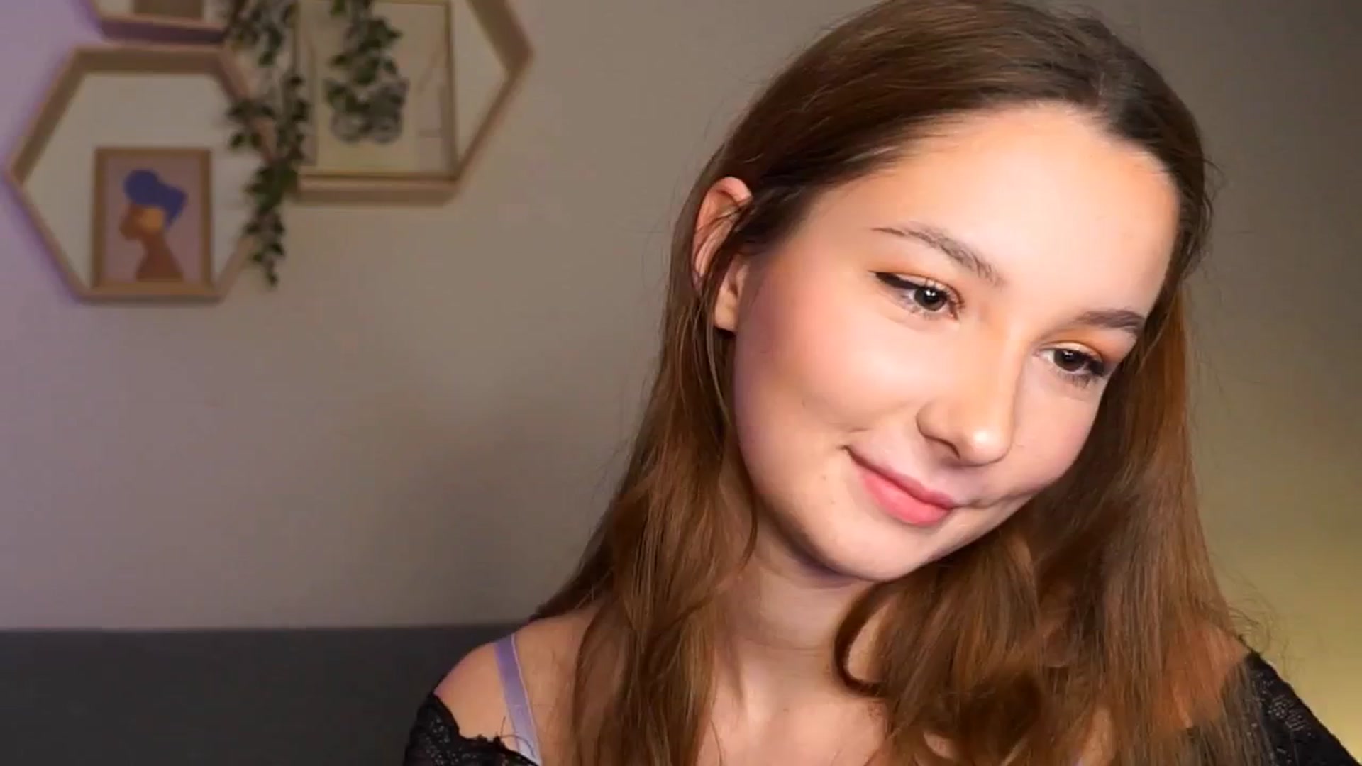 Gallery image thumbnail from BambiiQueen's myfreecams stream on, 03/08/2026, 19:34 image 10 of 20
