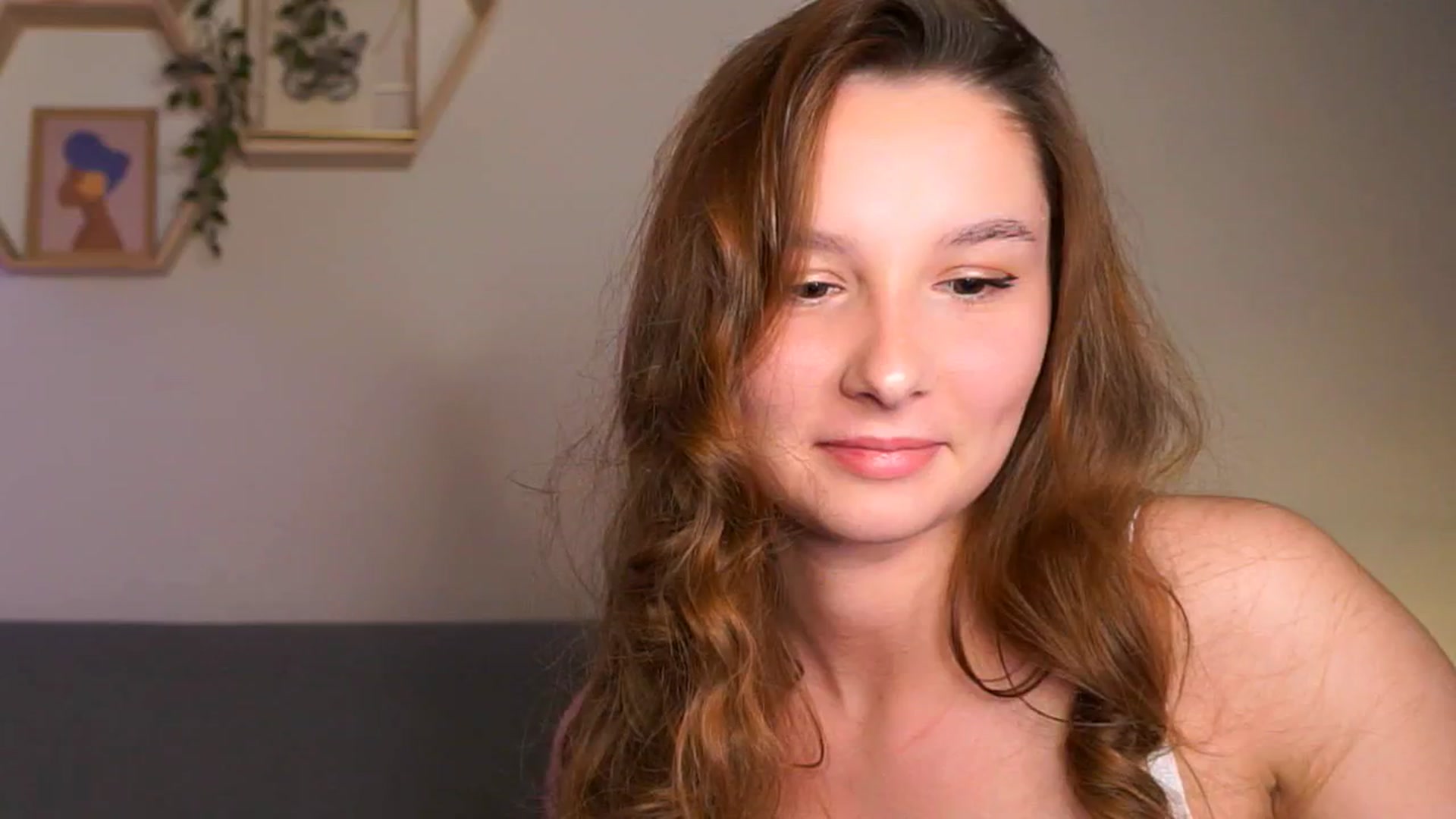 Gallery image thumbnail from BambiiQueen's myfreecams stream on, 03/11/2026, 19:31 image 19 of 20