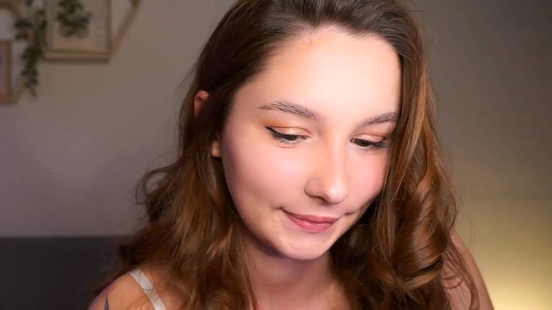 Gallery image thumbnail from BambiiQueen's myfreecams stream on, 03/11/2026, 19:31 image 7 of 20