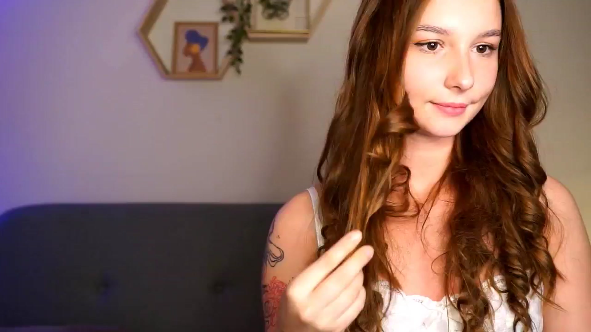 Gallery image thumbnail from BambiiQueen's myfreecams stream on, 03/11/2026, 20:55 image 13 of 20
