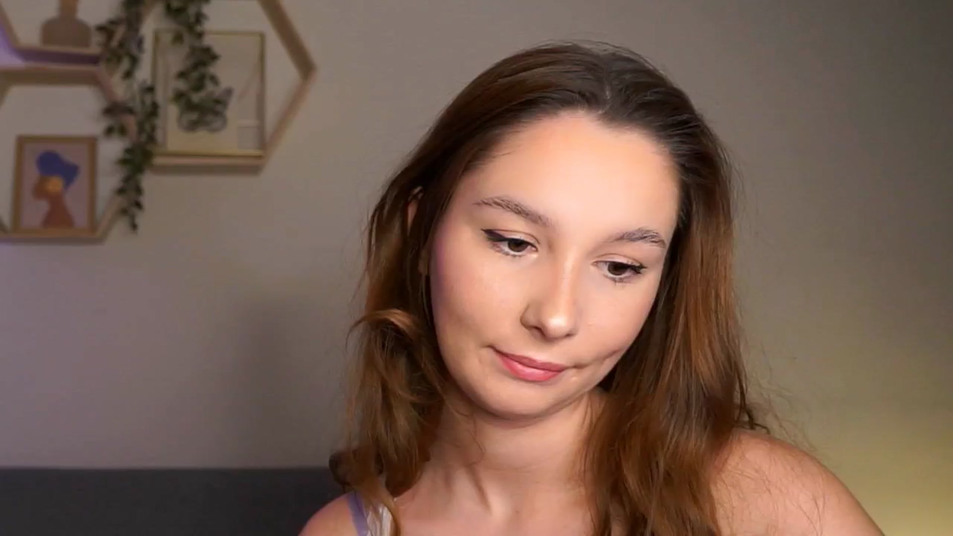 Gallery image thumbnail from BambiiQueen's myfreecams stream on, 03/13/2026, 19:27 image 6 of 20