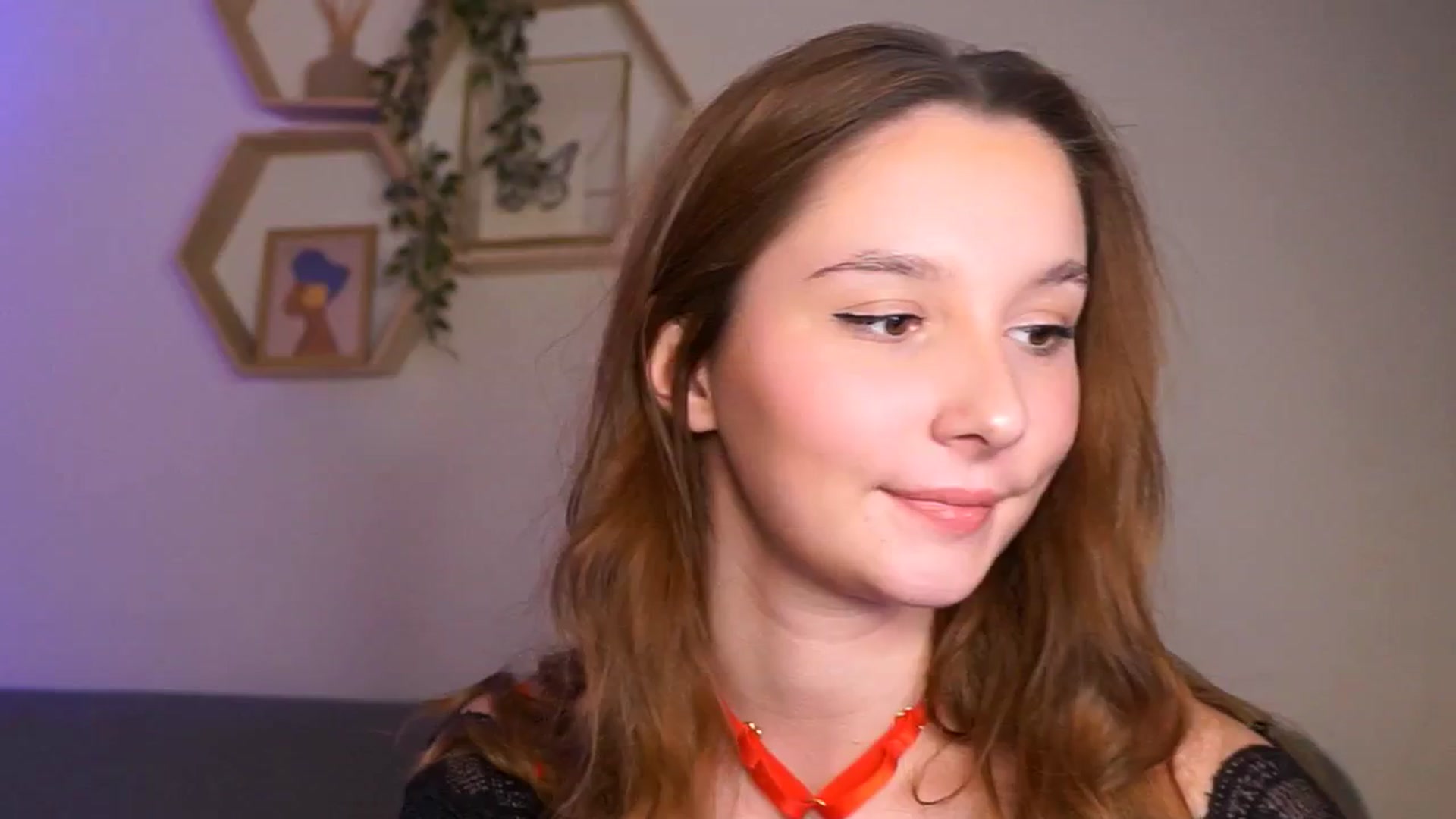 Gallery image thumbnail from BambiiQueen's myfreecams stream on, 03/17/2026, 18:34 image 10 of 20