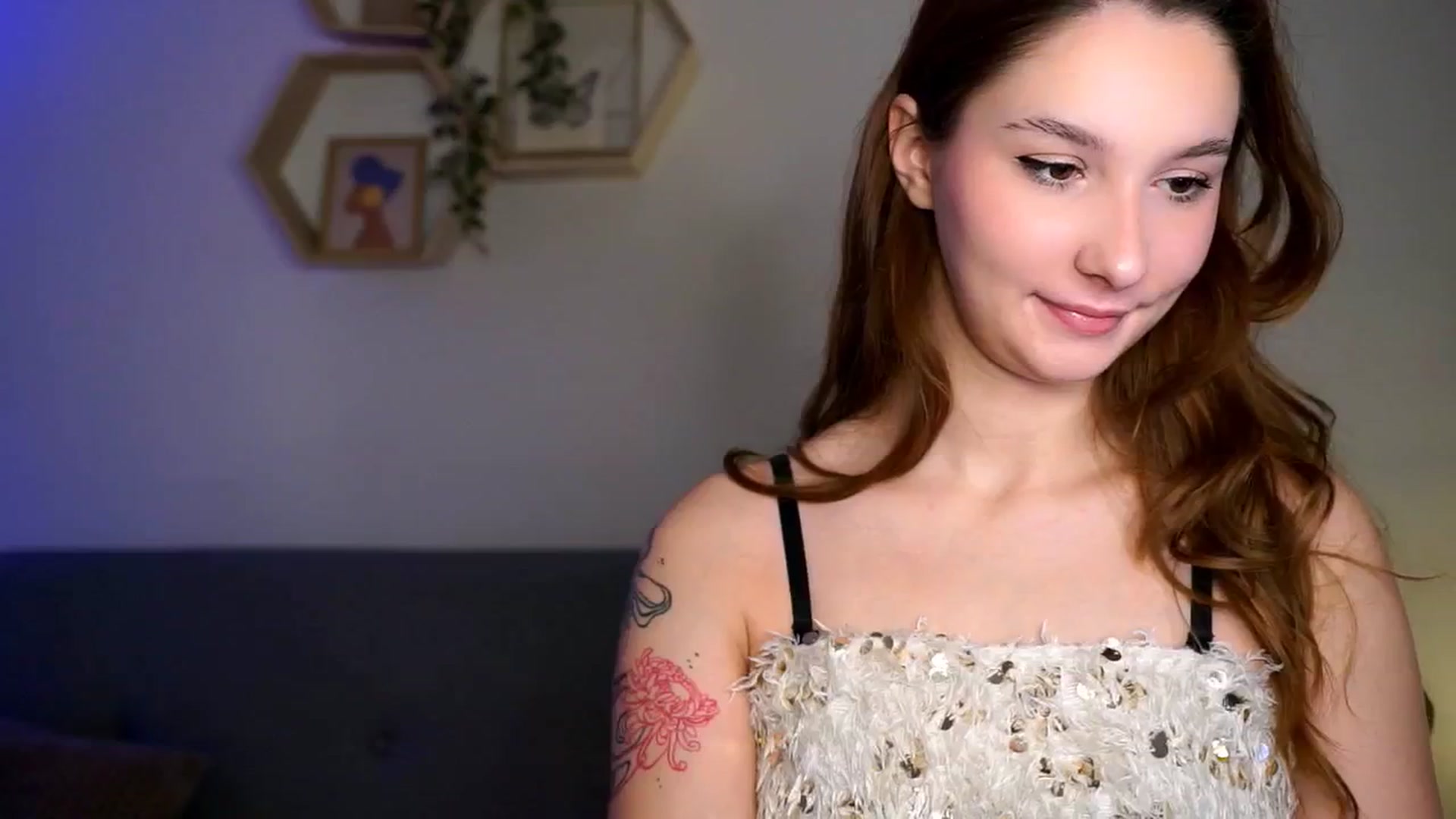 Gallery image thumbnail from BambiiQueen's myfreecams stream on, 03/18/2026, 11:39 image 4 of 20