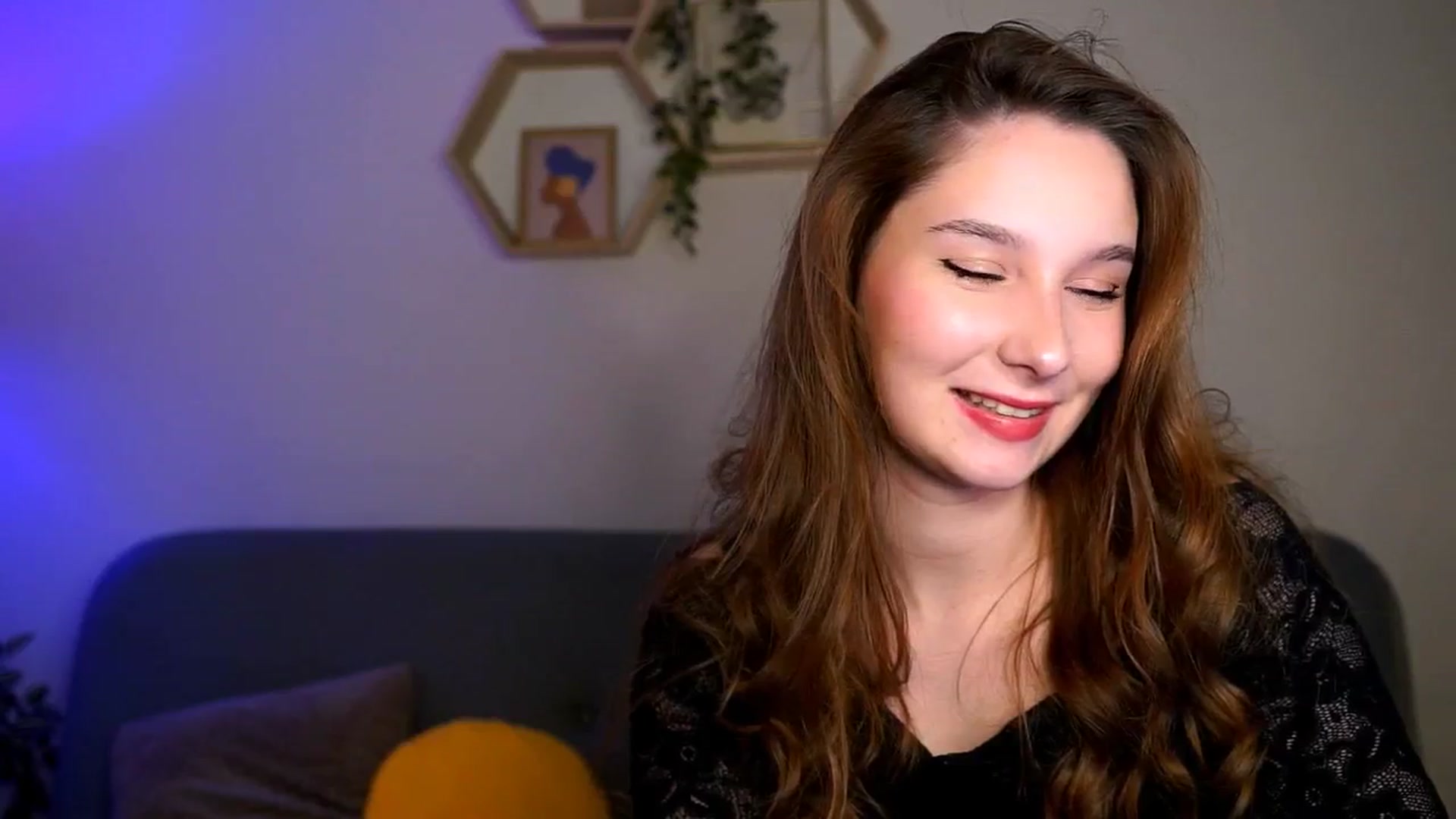 Gallery image thumbnail from BambiiQueen's myfreecams stream on, 03/21/2026, 20:43 image 10 of 20
