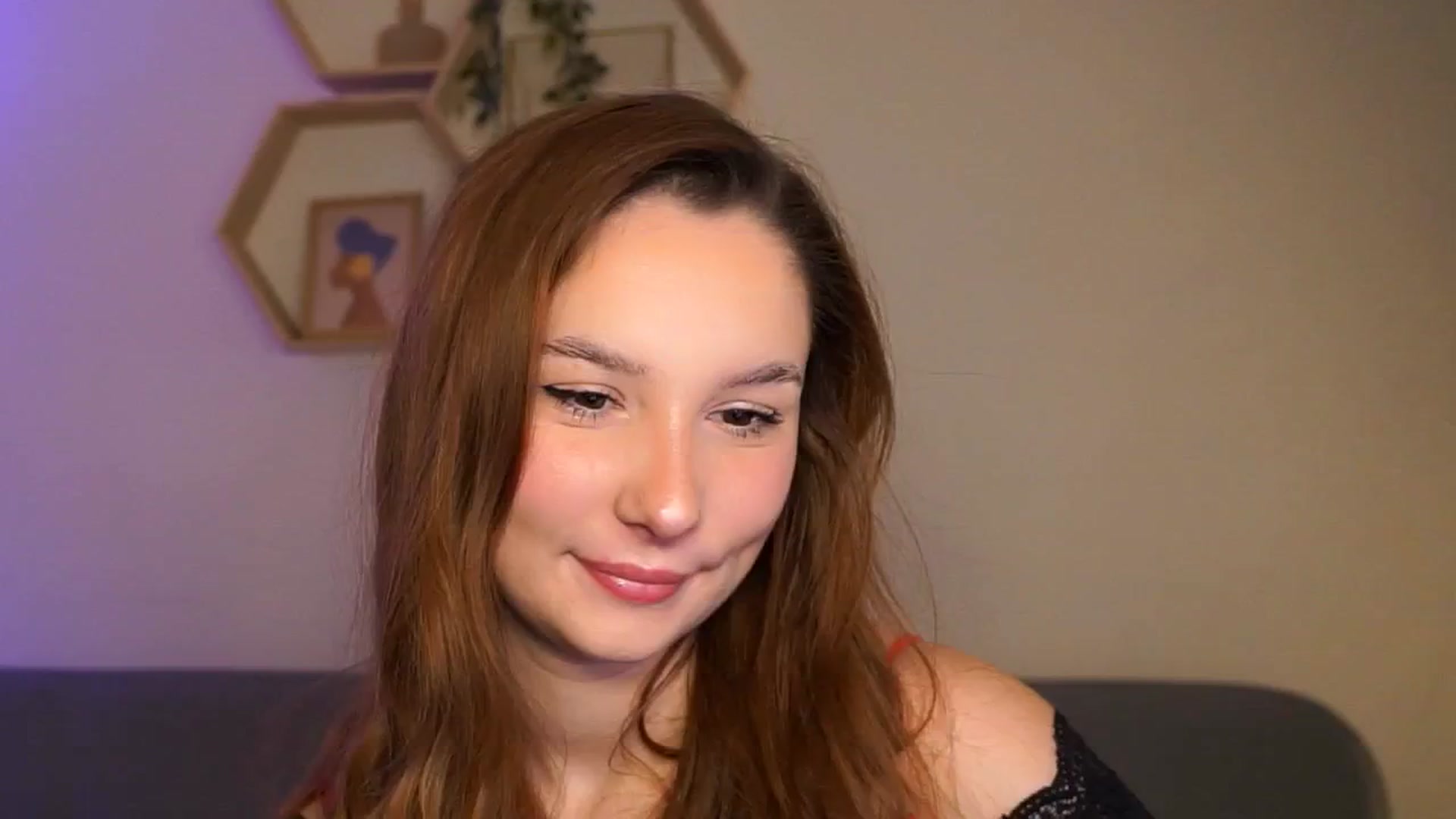 Gallery image thumbnail from BambiiQueen's myfreecams stream on, 03/28/2026, 13:08 image 1 of 20