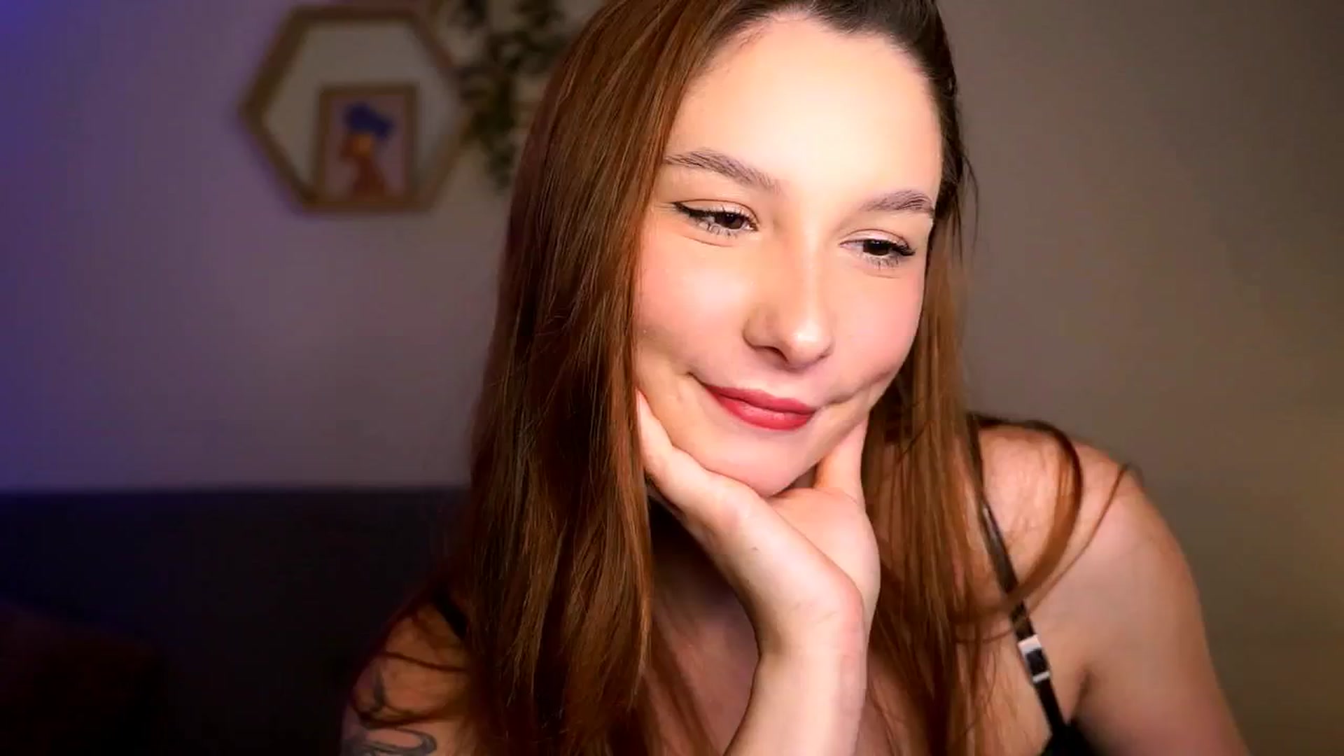 Gallery image thumbnail from BambiiQueen's myfreecams stream on, 03/30/2026, 17:44 image 4 of 20