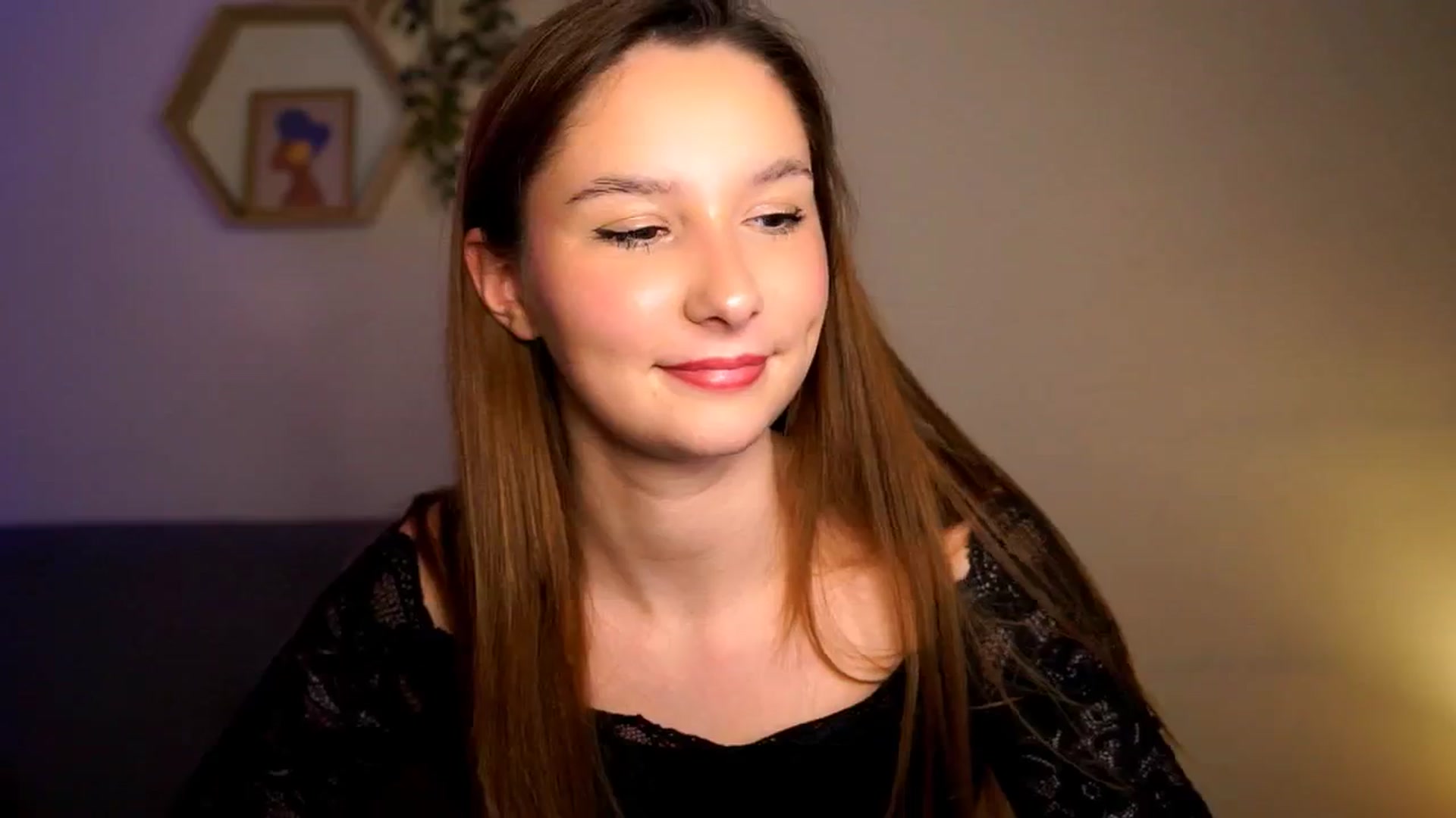 Gallery image thumbnail from BambiiQueen's myfreecams stream on, 03/31/2026, 20:56 image 8 of 20