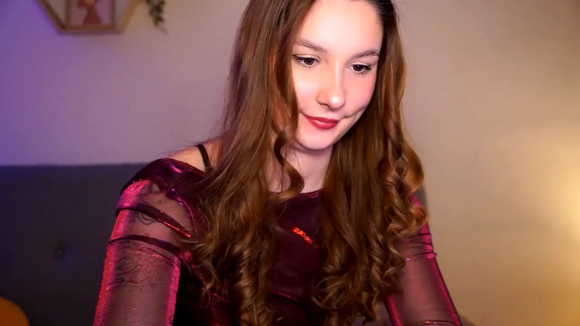 Gallery image thumbnail from BambiiQueen's myfreecams stream on, 04/01/2026, 21:08 image 19 of 20