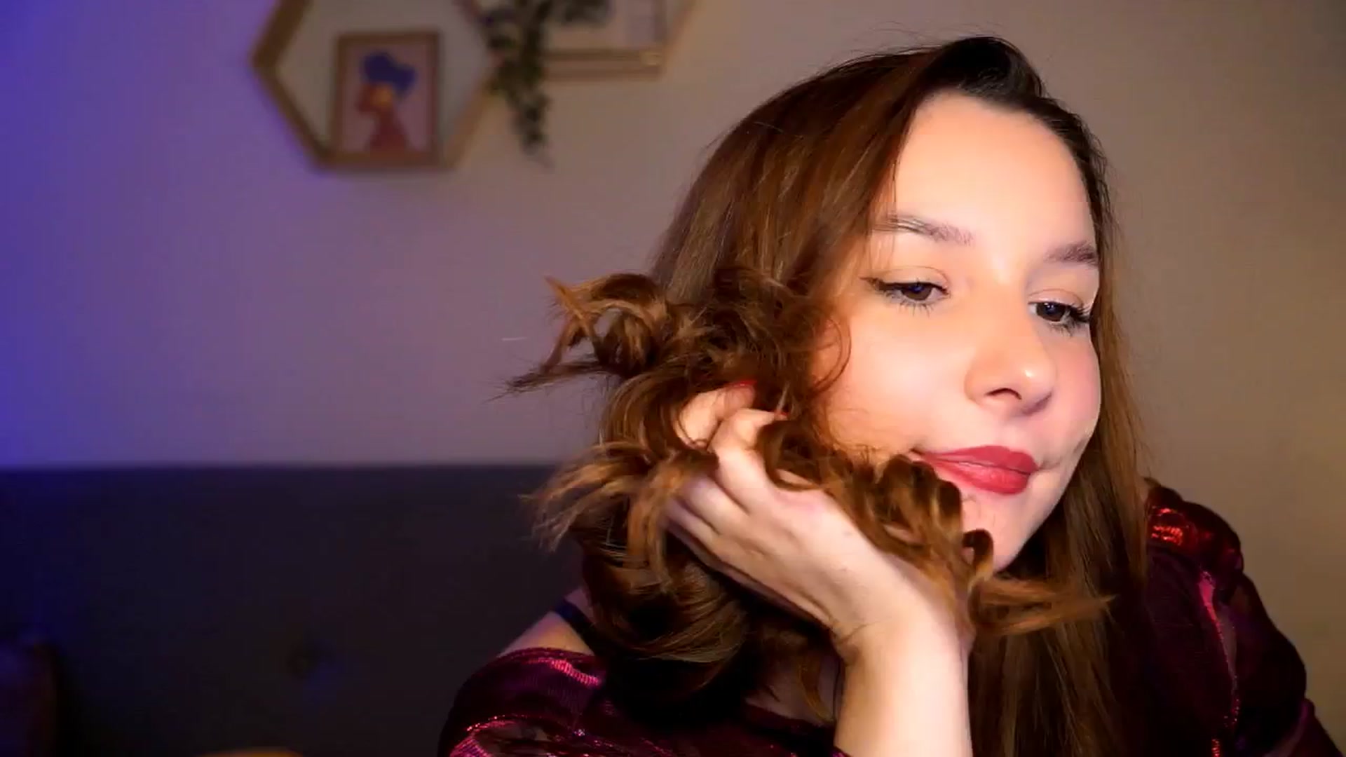 Gallery image thumbnail from BambiiQueen's myfreecams stream on, 04/01/2026, 21:08 image 15 of 20