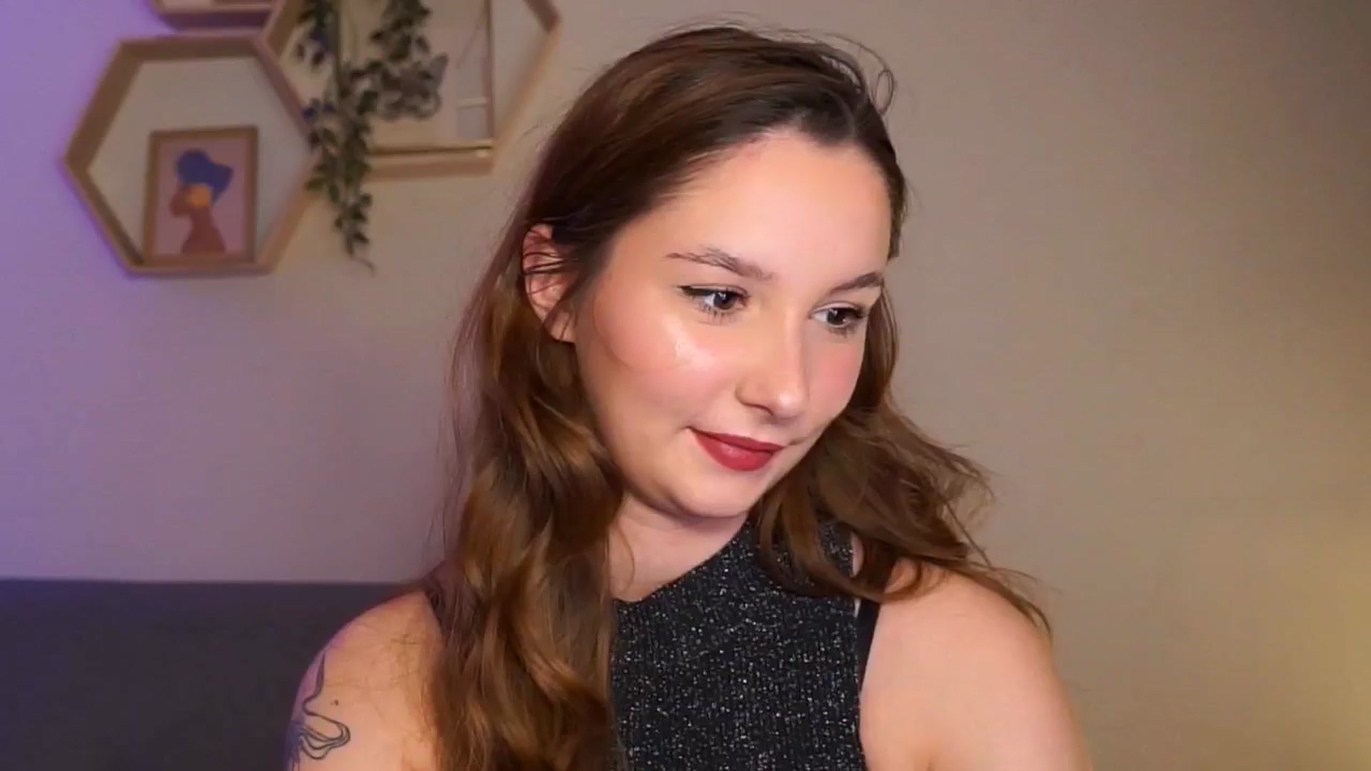Gallery image thumbnail from BambiiQueen's myfreecams stream on, 04/02/2026, 17:23 image 17 of 20