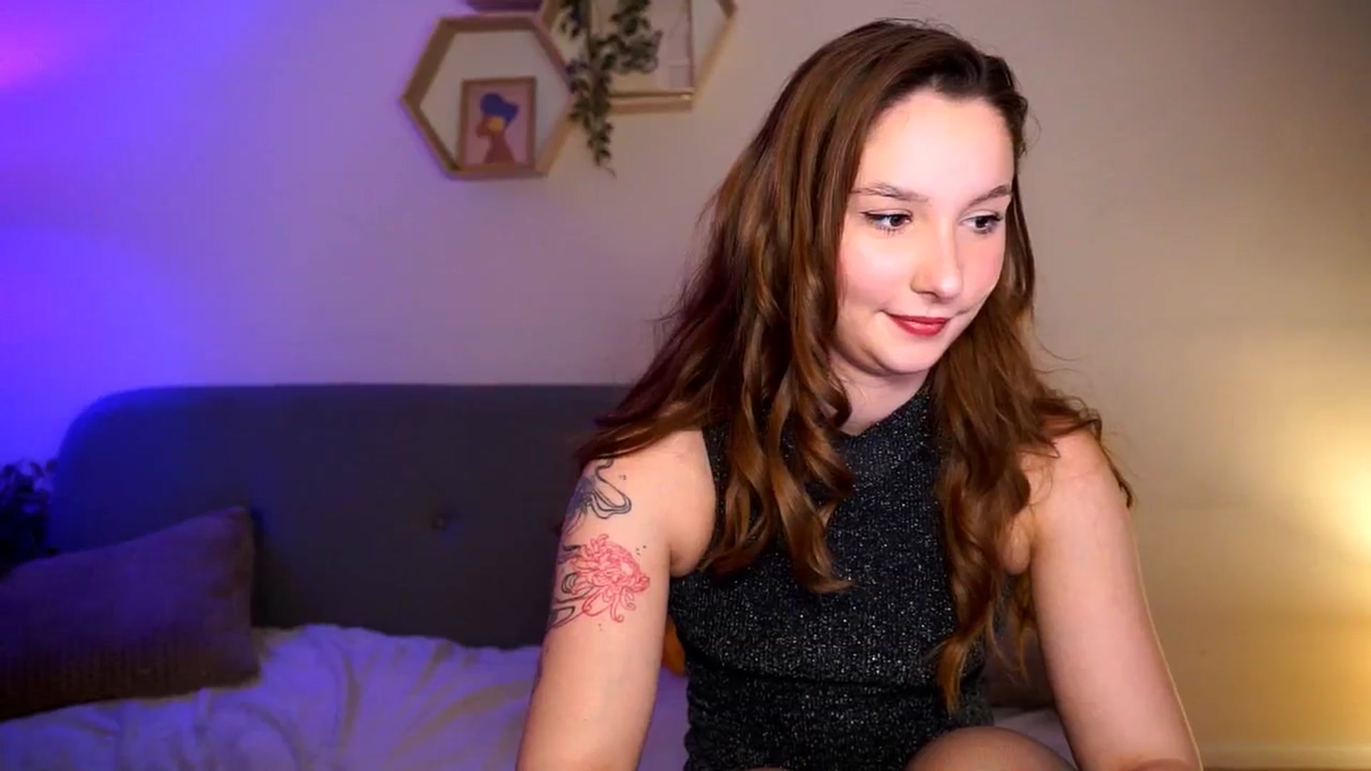 Gallery image thumbnail from BambiiQueen's myfreecams stream on, 04/02/2026, 19:39 image 2 of 20