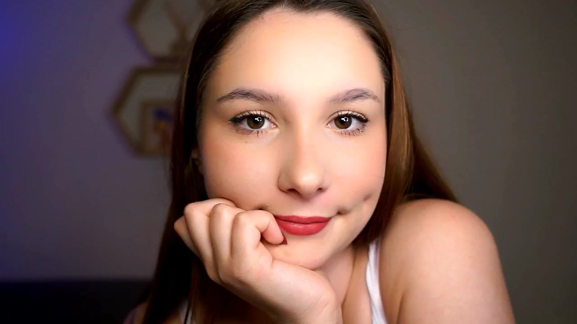 Gallery image thumbnail from BambiiQueen's myfreecams stream on, 04/11/2026, 13:35 image 13 of 20