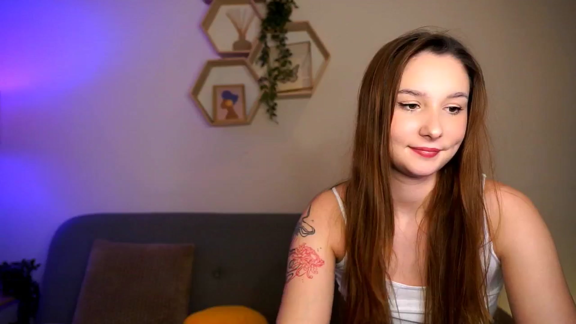 Gallery image thumbnail from BambiiQueen's myfreecams stream on, 04/11/2026, 15:27 image 17 of 20