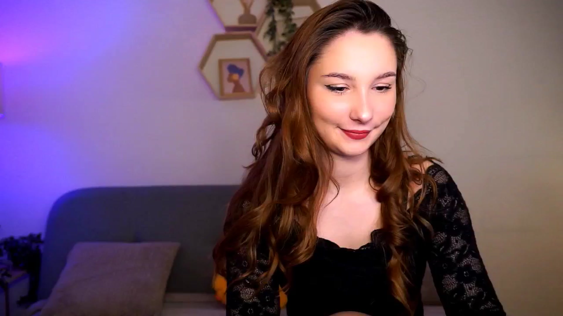 Gallery image thumbnail from BambiiQueen's myfreecams stream on, 04/15/2026, 10:36 image 4 of 20