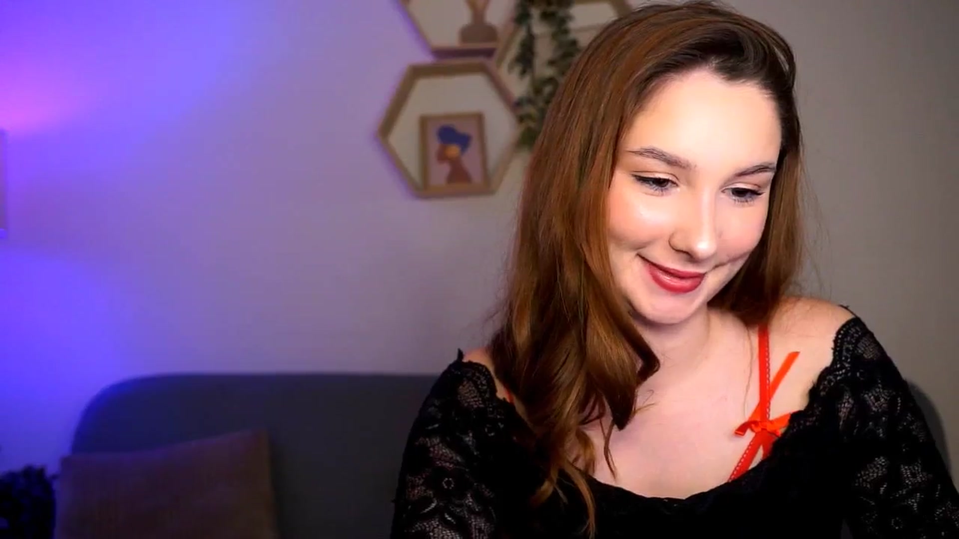 Gallery image thumbnail from BambiiQueen's myfreecams stream on, 04/18/2026, 12:49 image 6 of 20