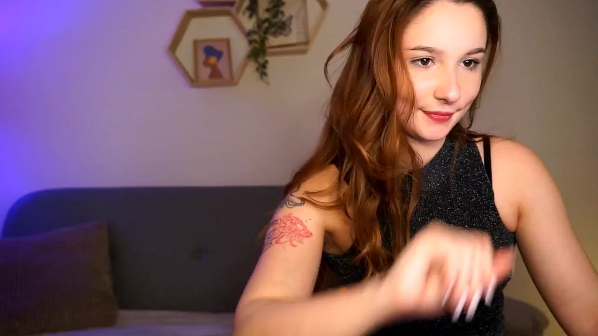 Gallery image thumbnail from BambiiQueen's myfreecams stream on, 04/19/2026, 15:25 image 3 of 20