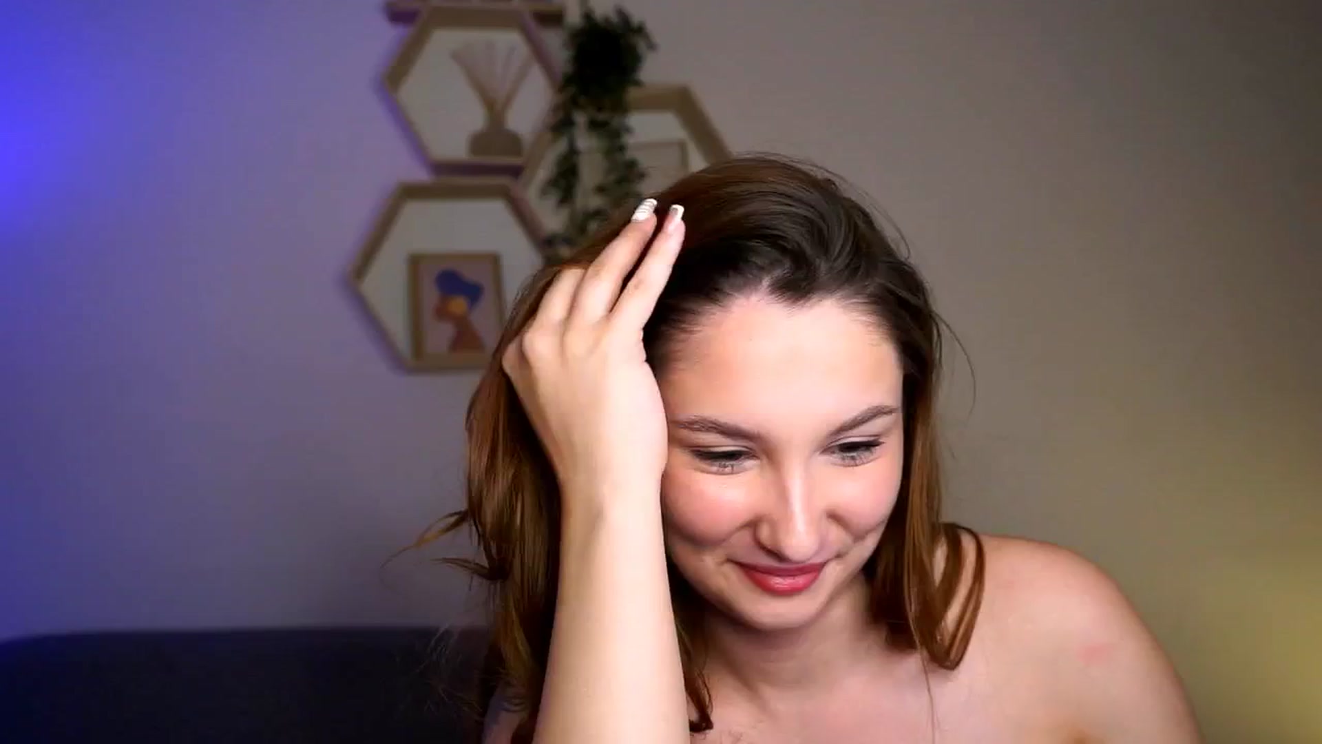 Gallery image thumbnail from BambiiQueen's myfreecams stream on, 04/24/2026, 18:28 image 9 of 20
