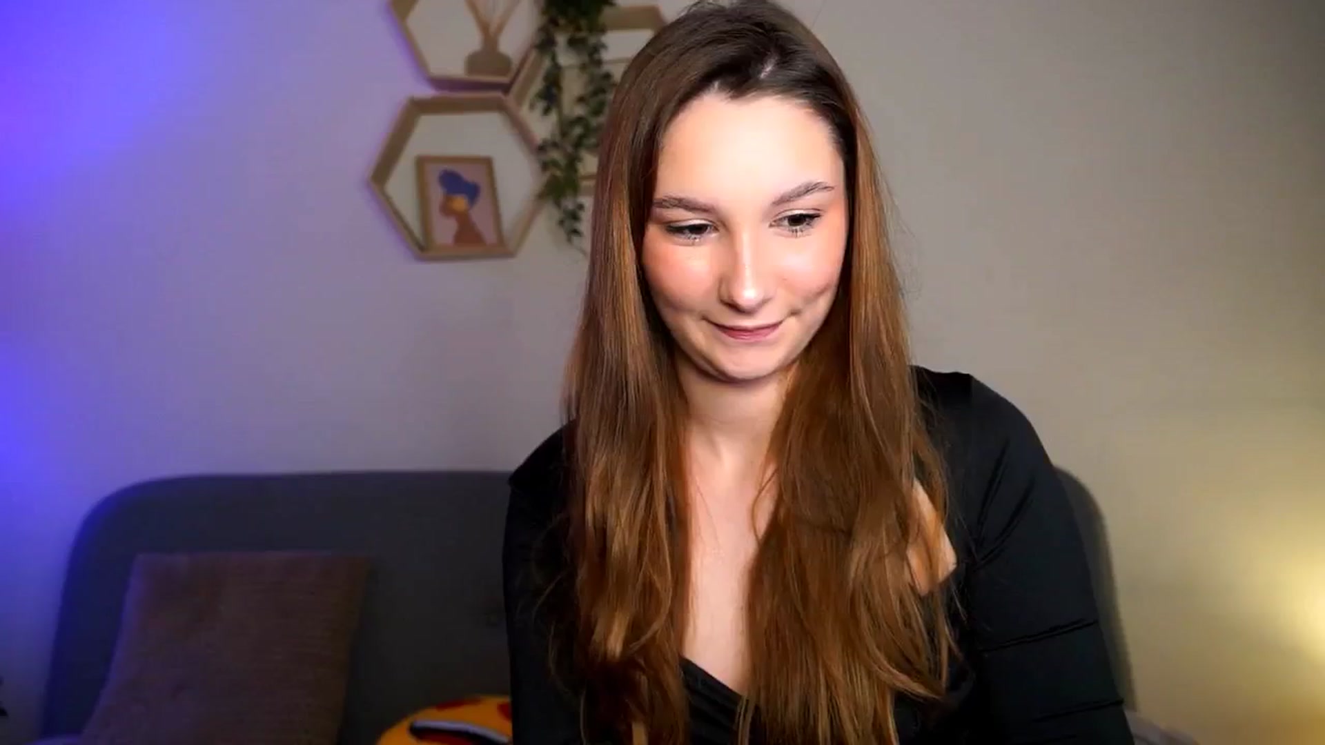 Gallery image thumbnail from BambiiQueen's myfreecams stream on, 04/25/2026, 13:36 image 14 of 20
