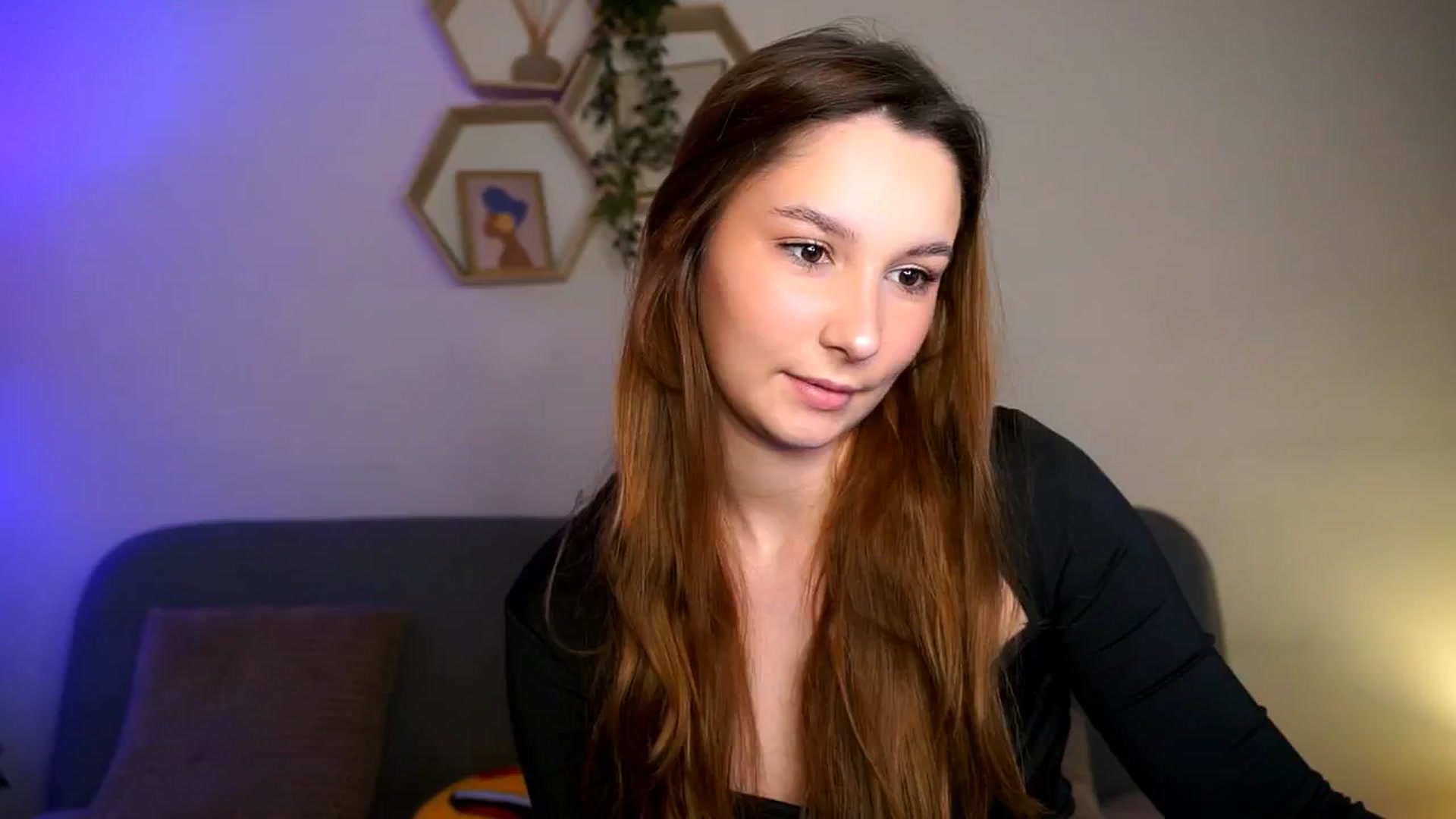 Gallery image thumbnail from BambiiQueen's myfreecams stream on, 04/25/2026, 13:36 image 13 of 20