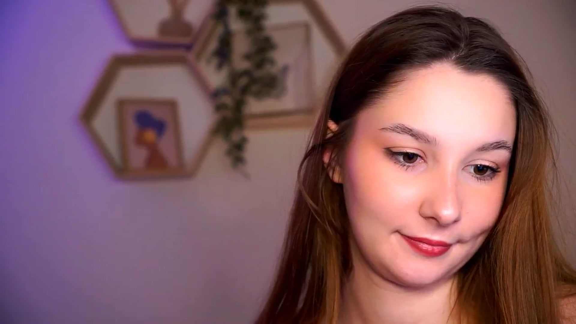 Gallery image thumbnail from BambiiQueen's myfreecams stream on, 04/27/2026, 18:26 image 11 of 20