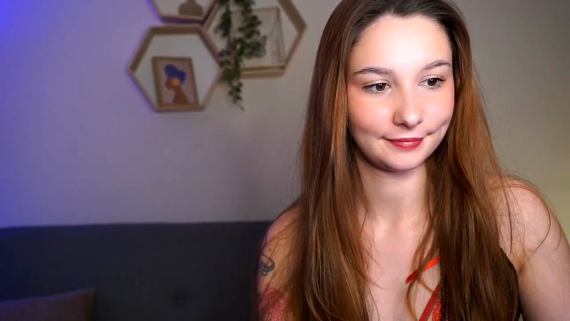 Gallery image thumbnail from BambiiQueen's myfreecams stream on, 04/29/2026, 20:24 image 20 of 20