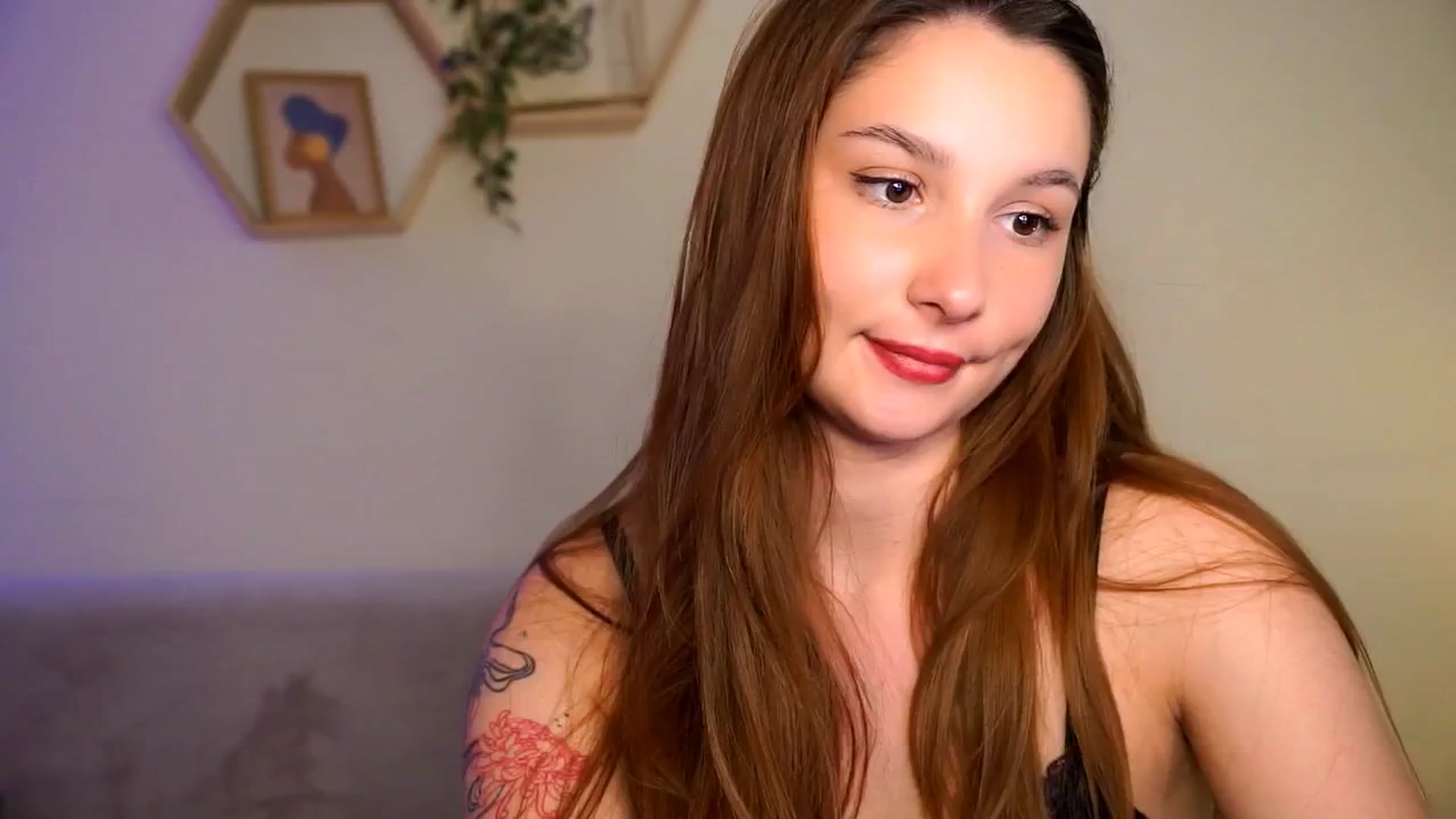 Gallery image thumbnail from BambiiQueen's myfreecams stream on, 05/02/2026, 14:30 image 5 of 20