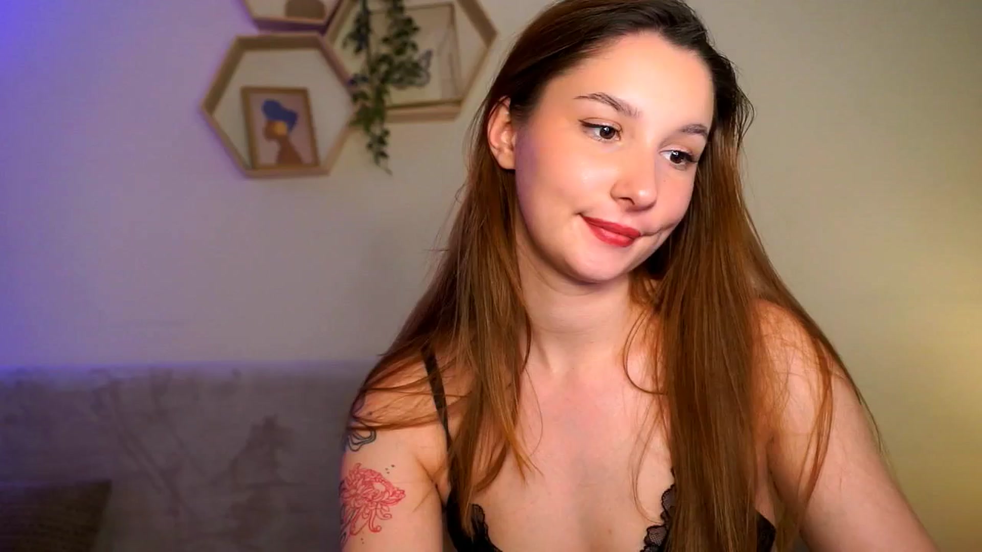 Gallery image thumbnail from BambiiQueen's myfreecams stream on, 05/02/2026, 14:30 image 14 of 20