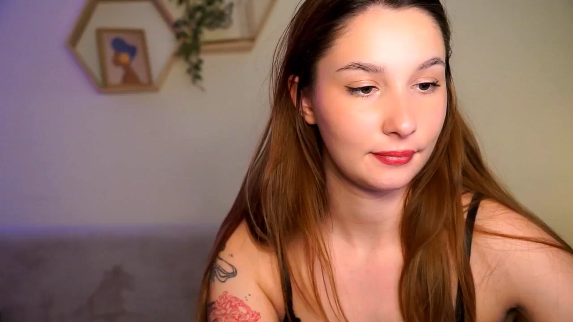 Gallery image thumbnail from BambiiQueen's myfreecams stream on, 05/02/2026, 14:30 image 4 of 20