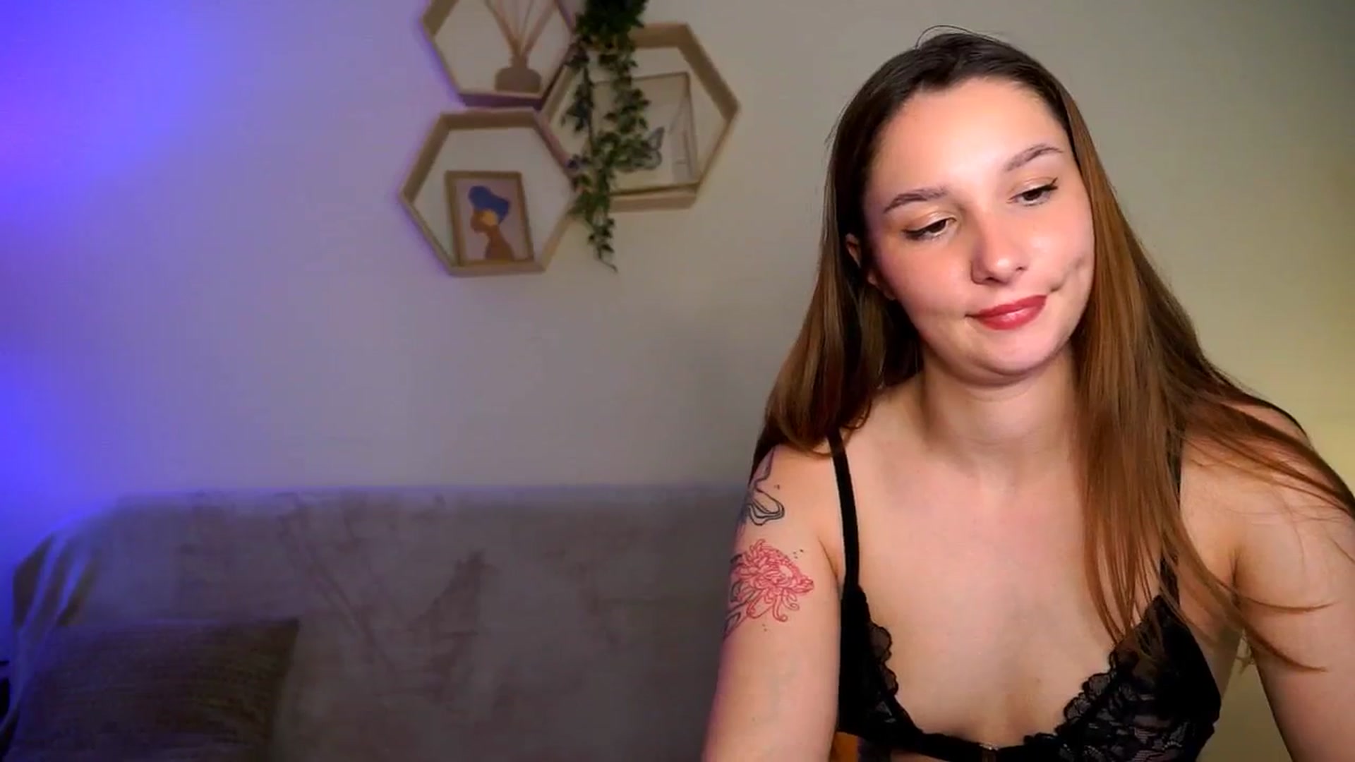 Gallery image thumbnail from BambiiQueen's myfreecams stream on, 05/02/2026, 15:38 image 2 of 20