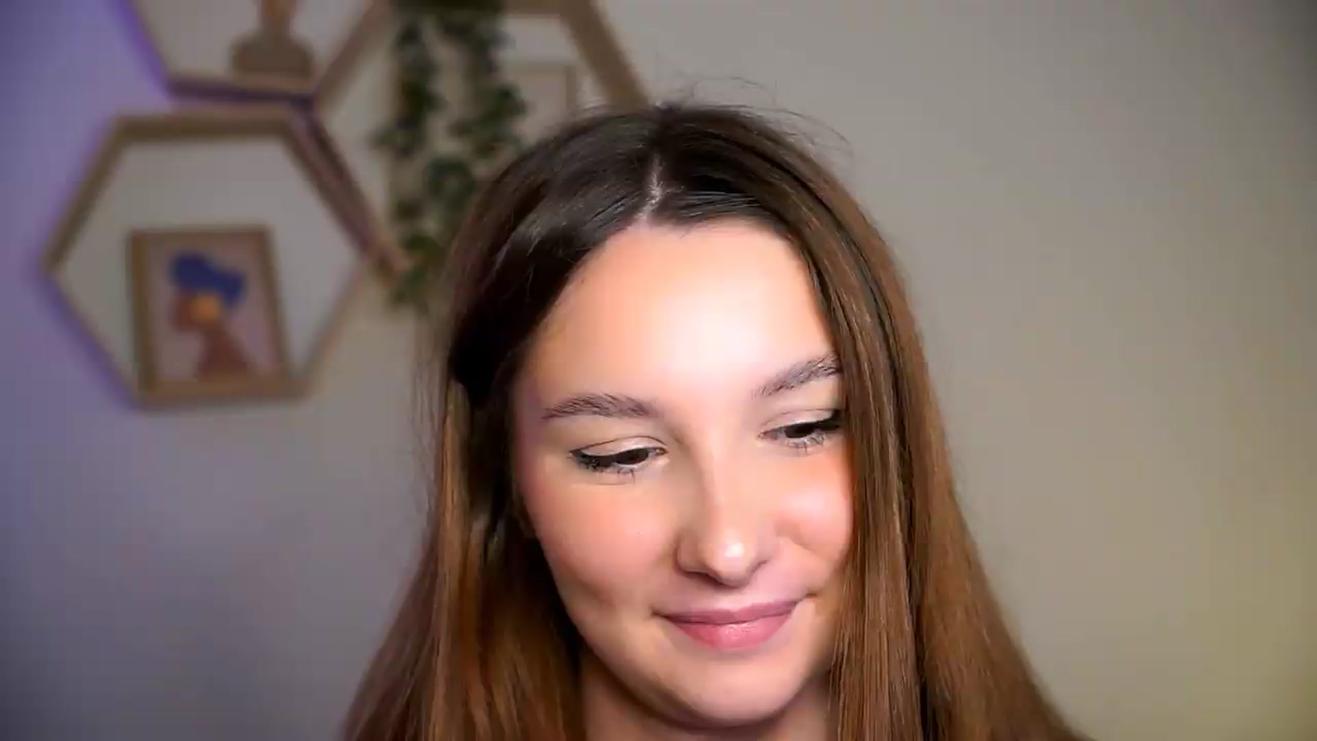 Gallery image thumbnail from BambiiQueen's myfreecams stream on, 05/17/2026, 16:44 image 14 of 20