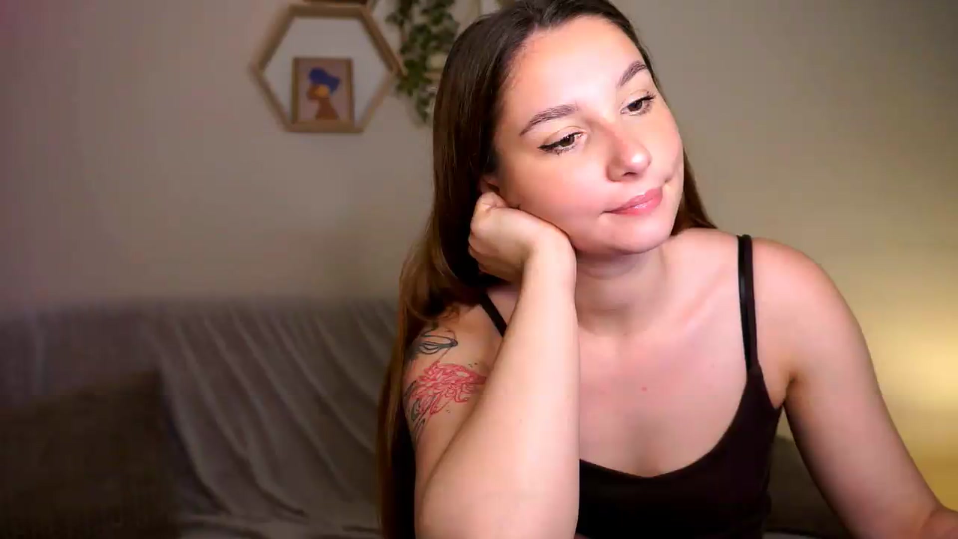 Gallery image thumbnail from BambiiQueen's myfreecams stream on, 05/24/2026, 13:26 image 11 of 20