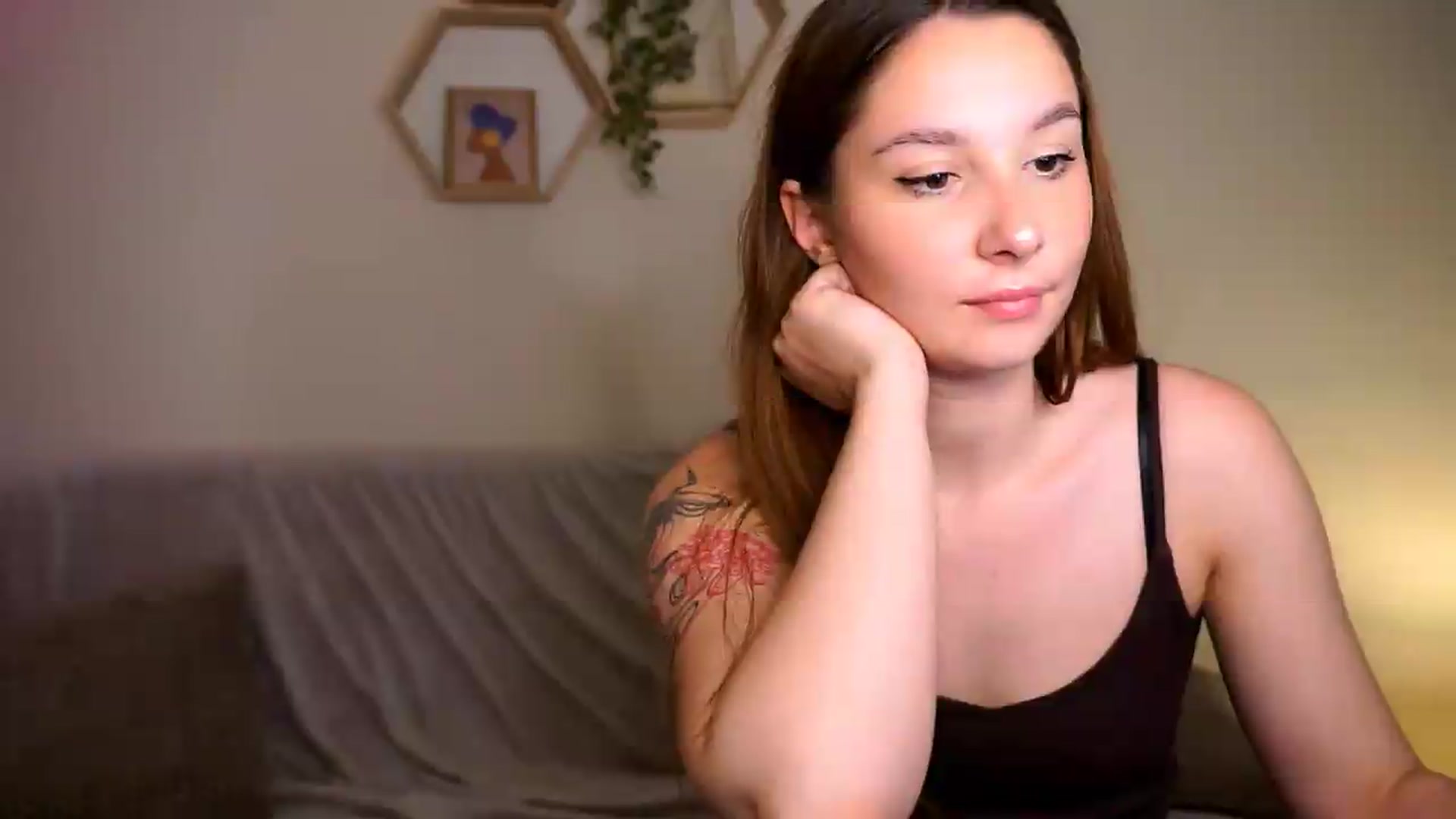 Gallery image thumbnail from BambiiQueen's myfreecams stream on, 05/24/2026, 13:26 image 13 of 20