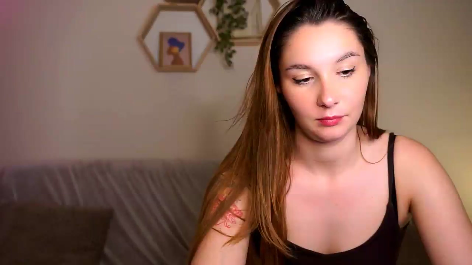 Gallery image thumbnail from BambiiQueen's myfreecams stream on, 05/24/2026, 18:09 image 18 of 20