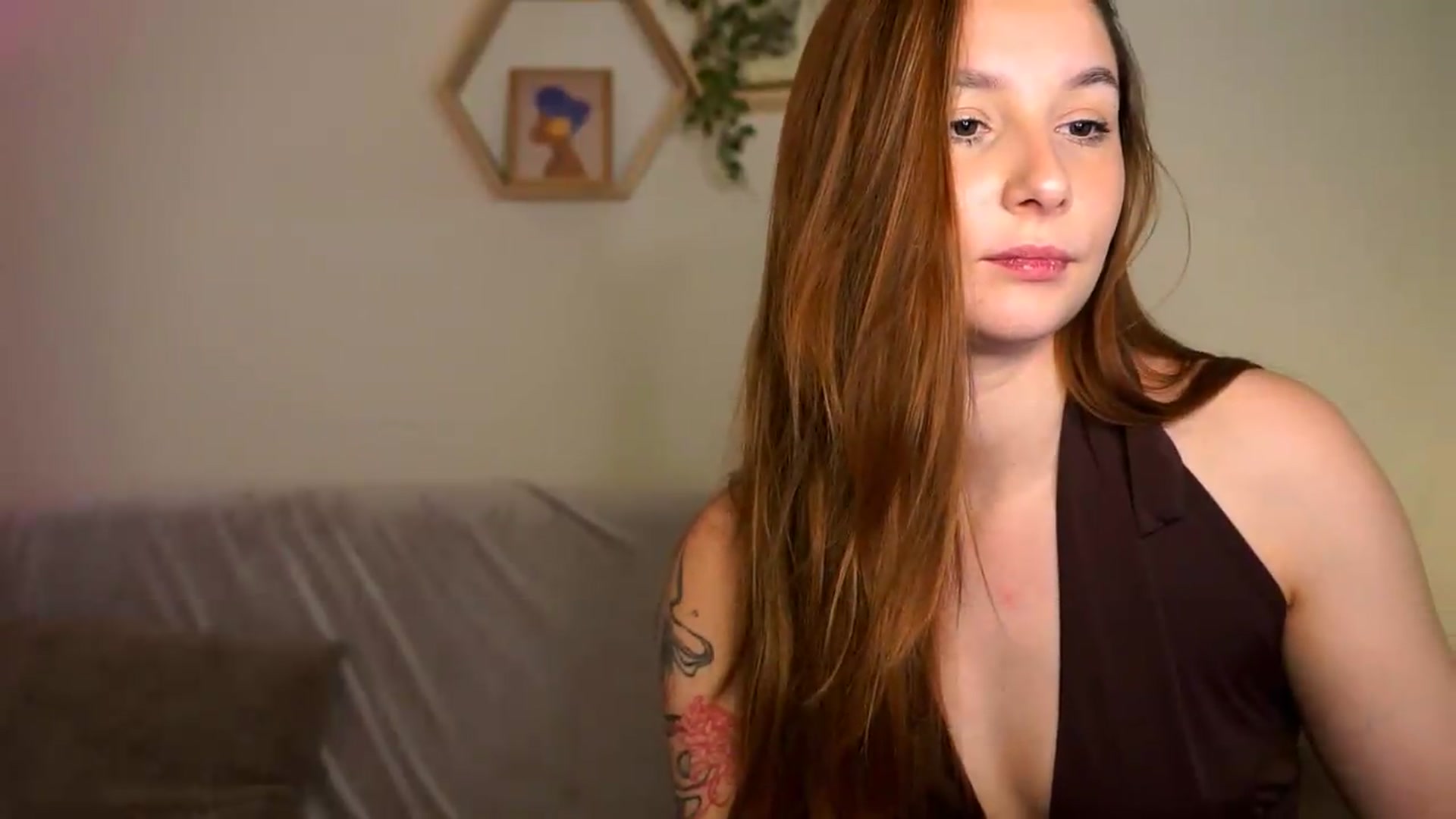 Gallery image thumbnail from BambiiQueen's myfreecams stream on, 05/25/2026, 10:40 image 13 of 20