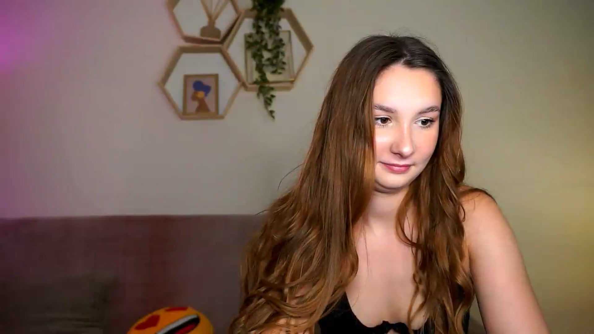 Gallery image thumbnail from BambiiQueen's myfreecams stream on, 06/27/2026, 12:56 image 19 of 20