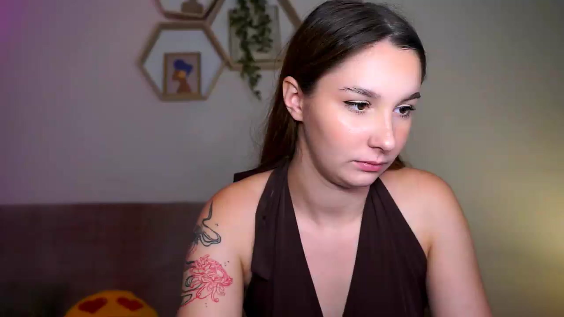 Gallery image thumbnail from BambiiQueen's myfreecams stream on, 06/28/2026, 10:35 image 5 of 20