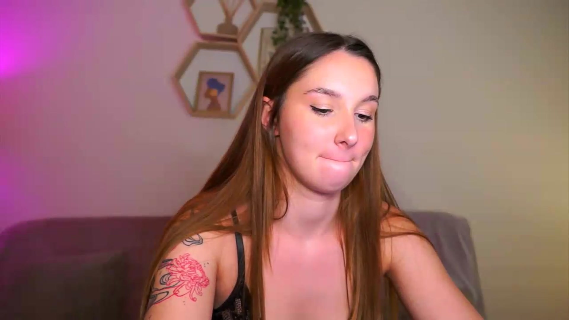 Gallery image thumbnail from BambiiQueen's myfreecams stream on, 07/04/2026, 18:05 image 19 of 20