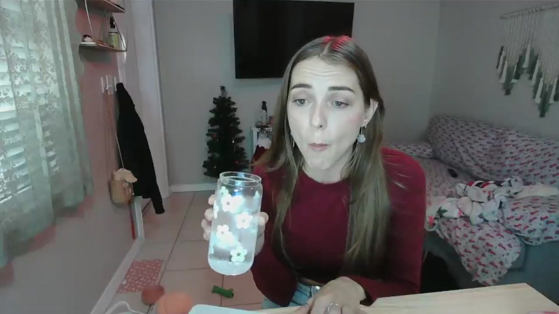 Gallery image thumbnail from Bambz's myfreecams stream on, 12/18/2025, 17:41 image 17 of 20