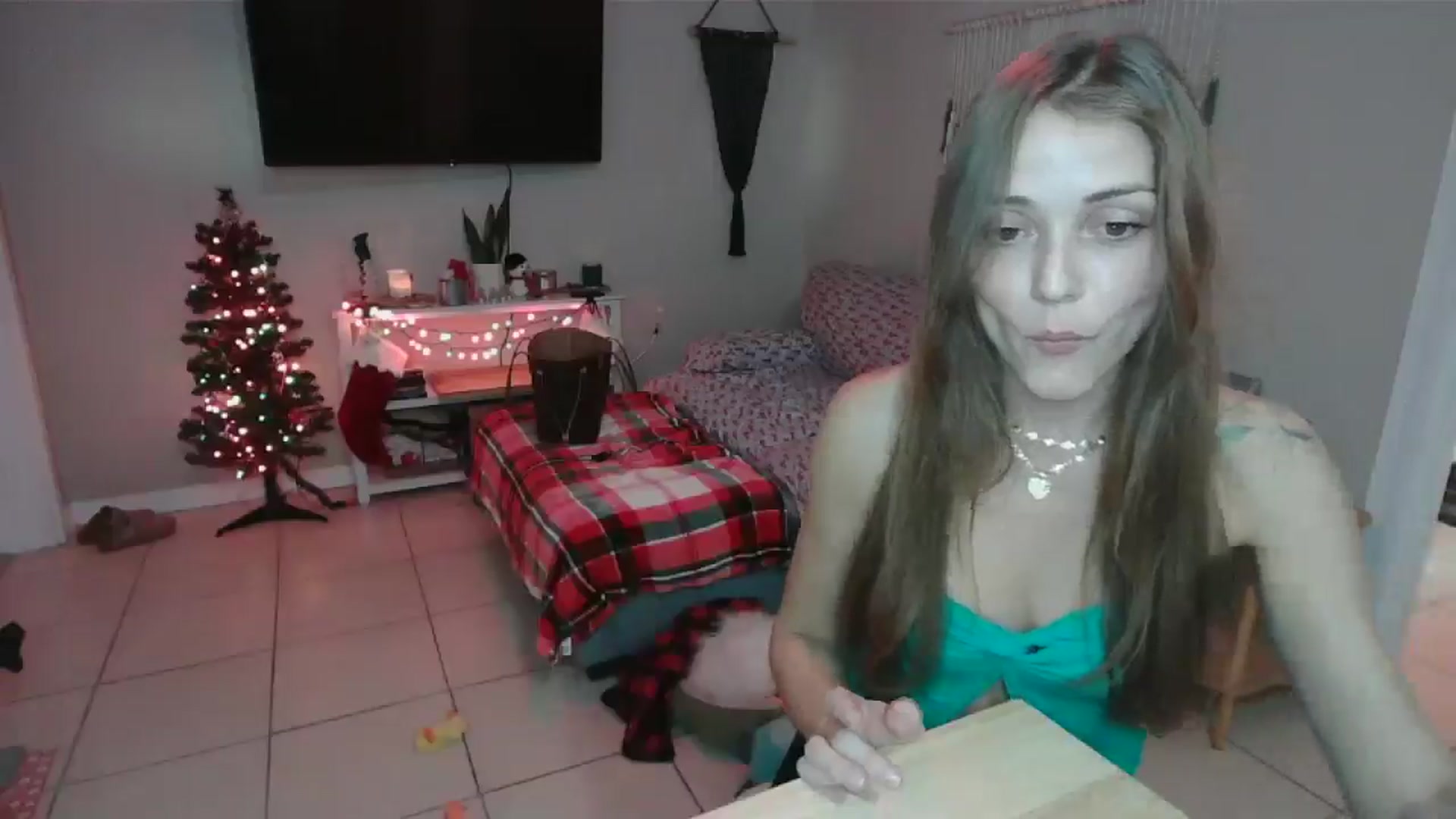 Gallery image thumbnail from Bambz's myfreecams stream on, 12/25/2025, 21:35 image 6 of 20