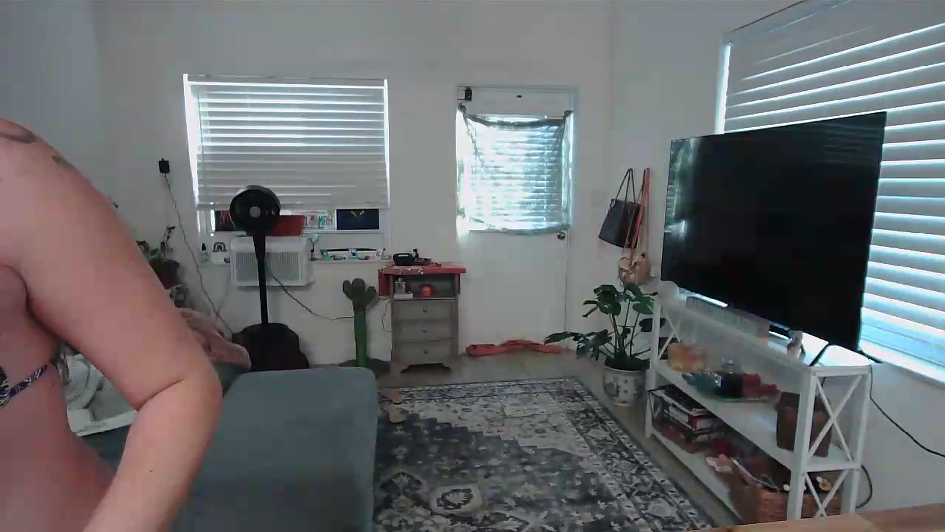 Gallery image thumbnail from Bambz's myfreecams stream on, 06/29/2026, 24:00 image 17 of 20