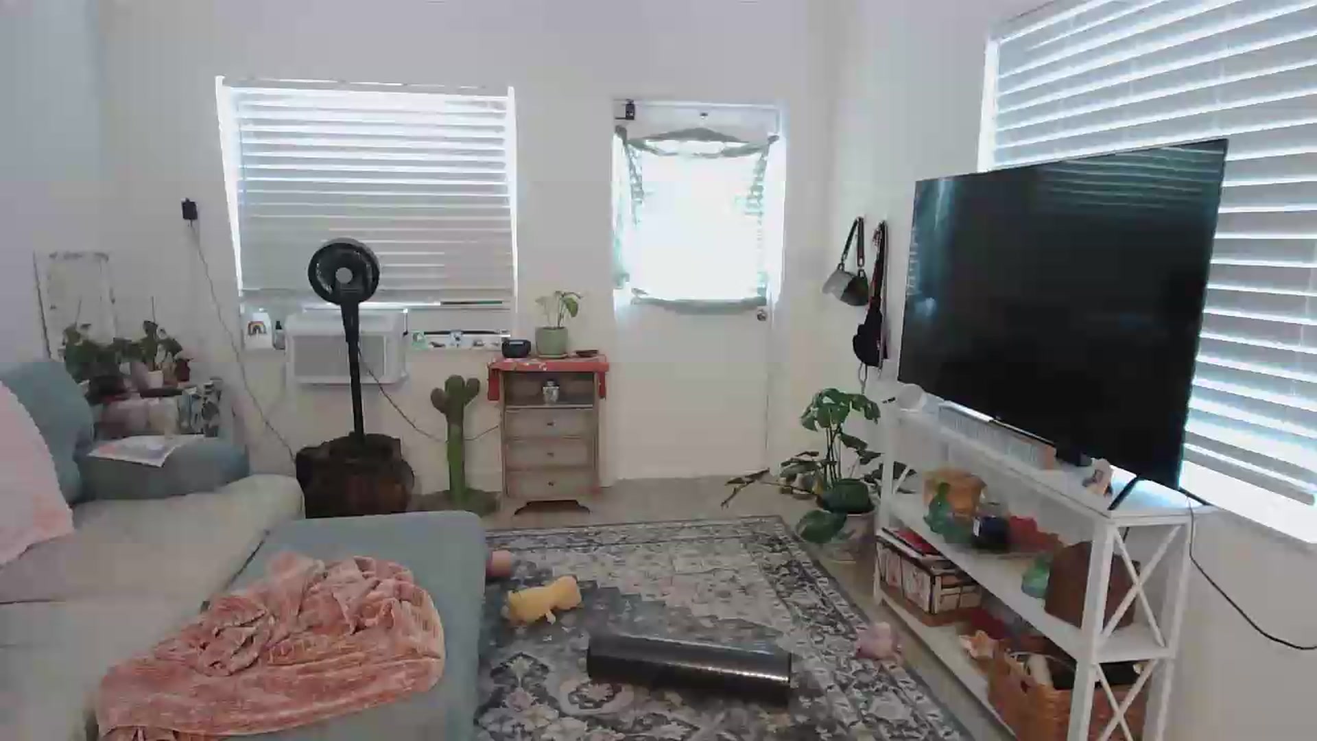 Gallery image thumbnail from Bambz's myfreecams stream on, 07/21/2026, 16:45 image 15 of 20