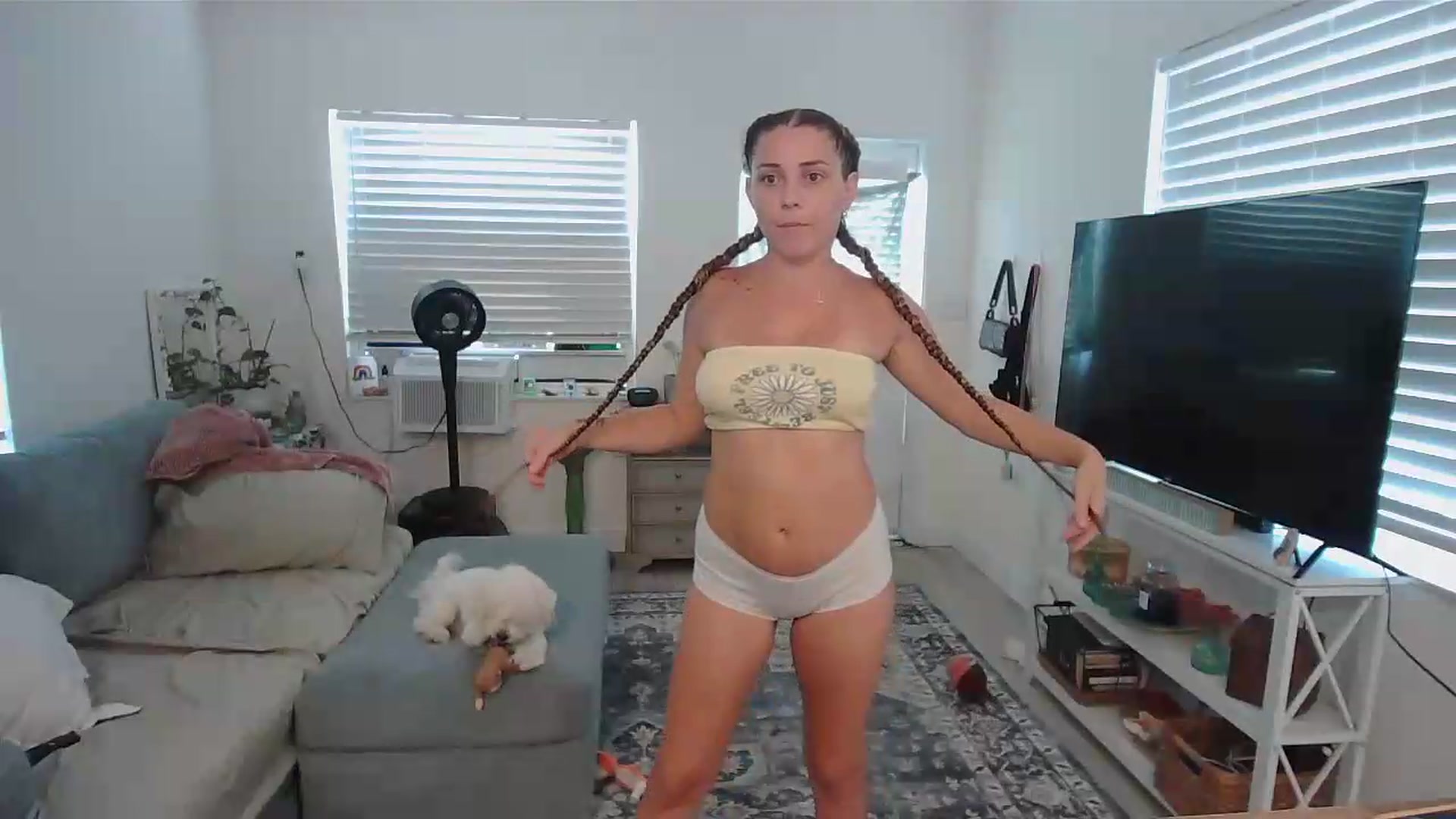 Gallery image thumbnail from Bambz's myfreecams stream on, 08/04/2026, 17:30 image 7 of 20