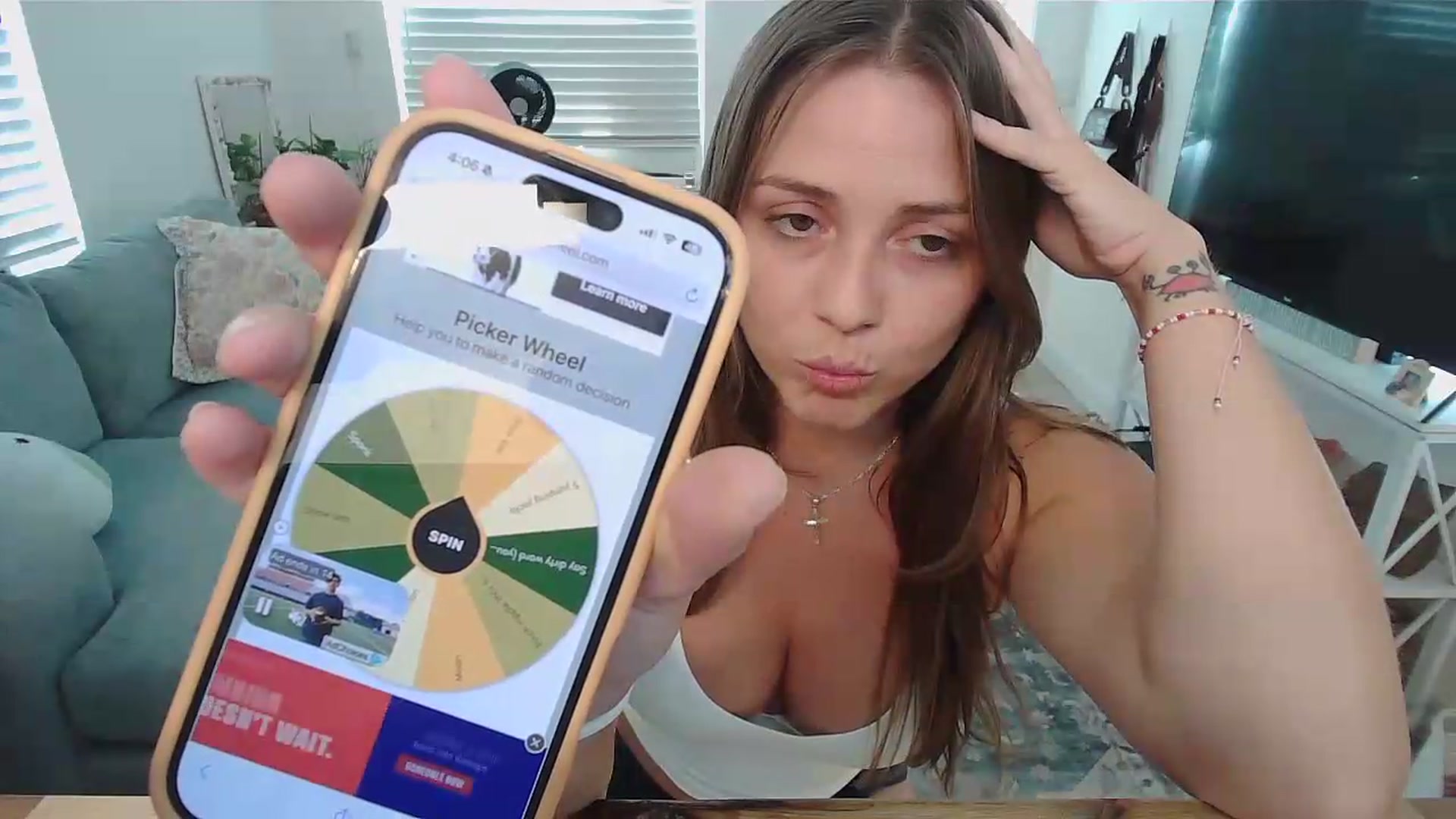 Gallery image thumbnail from Bambz's myfreecams stream on, 09/01/2026, 20:10 image 19 of 20