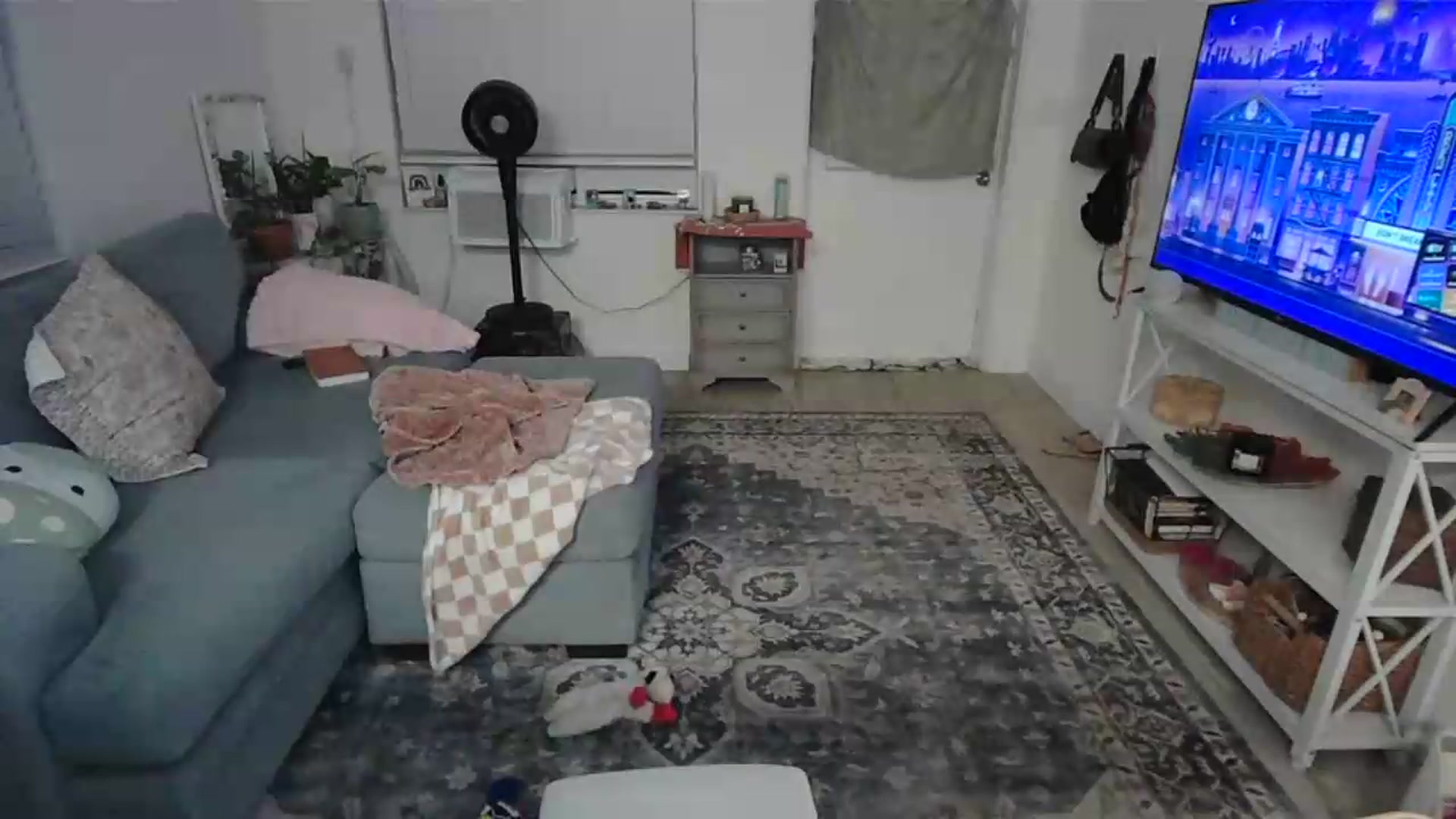 Gallery image thumbnail from Bambz's myfreecams stream on, 09/02/2026, 24:20 image 10 of 20