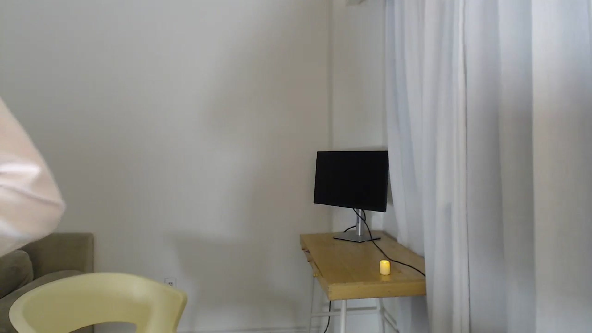 Gallery image thumbnail from Banansmoothie's myfreecams stream on, 12/18/2025, 23:26 image 5 of 20
