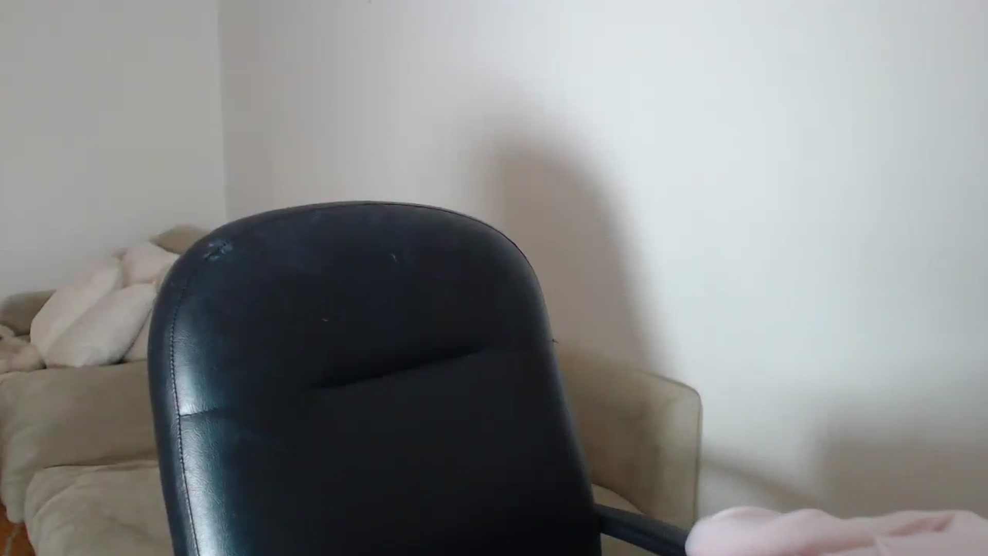 Gallery image thumbnail from Banansmoothie's myfreecams stream on, 12/25/2025, 24:07 image 2 of 20