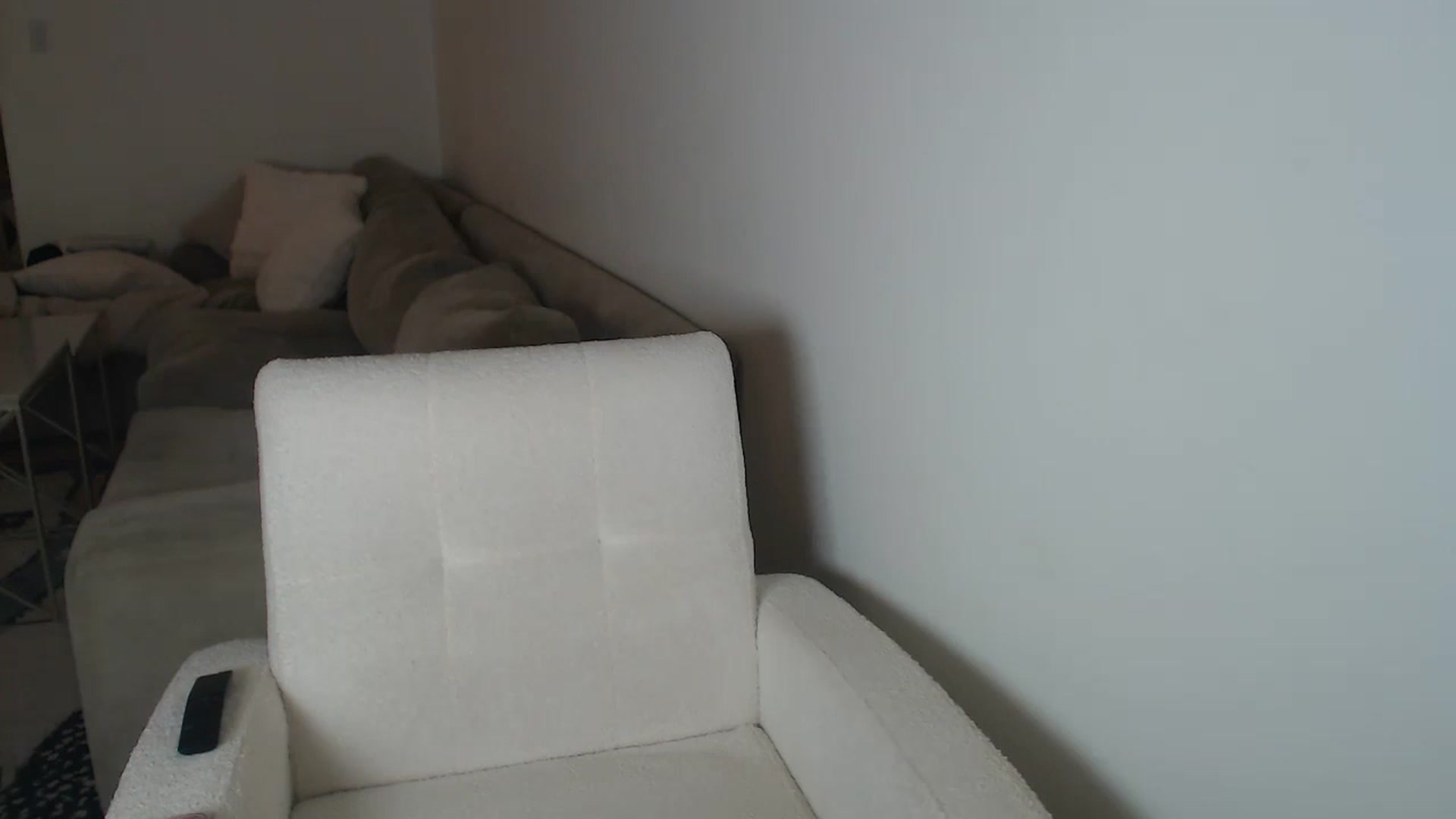 Gallery image thumbnail from Banansmoothie's myfreecams stream on, 01/04/2026, 03:54 image 13 of 20